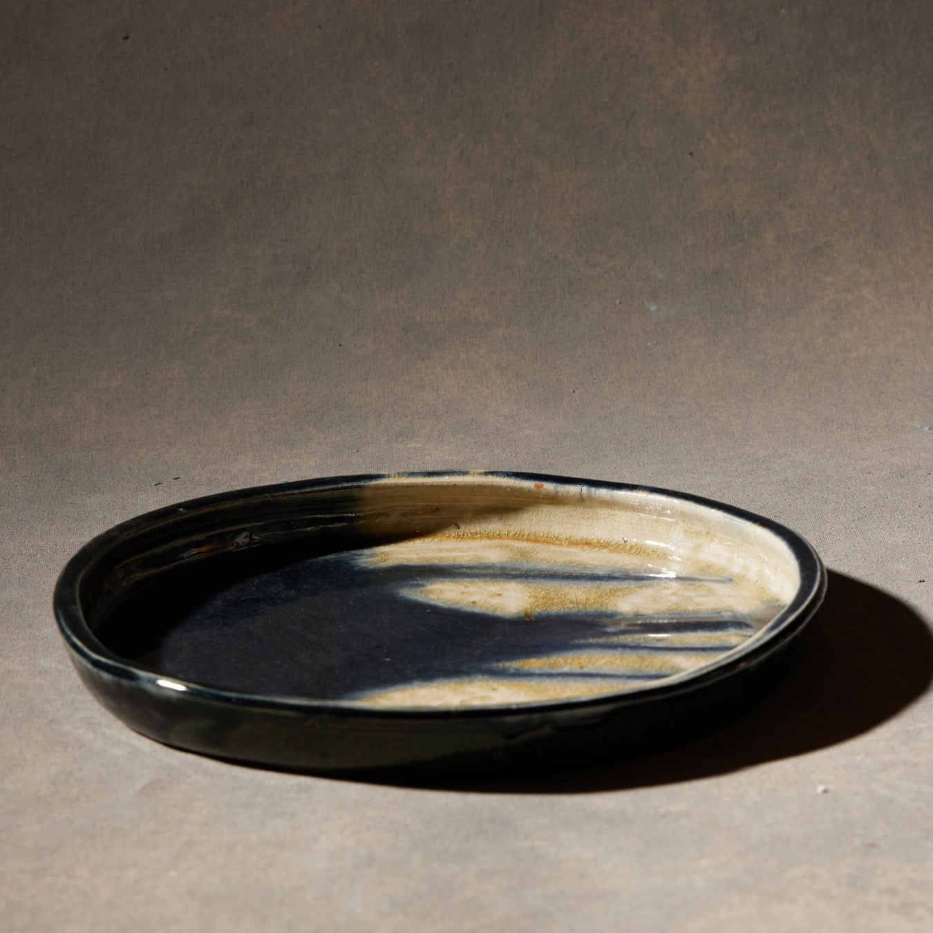 Eiji Matsumura Round Rim Plate