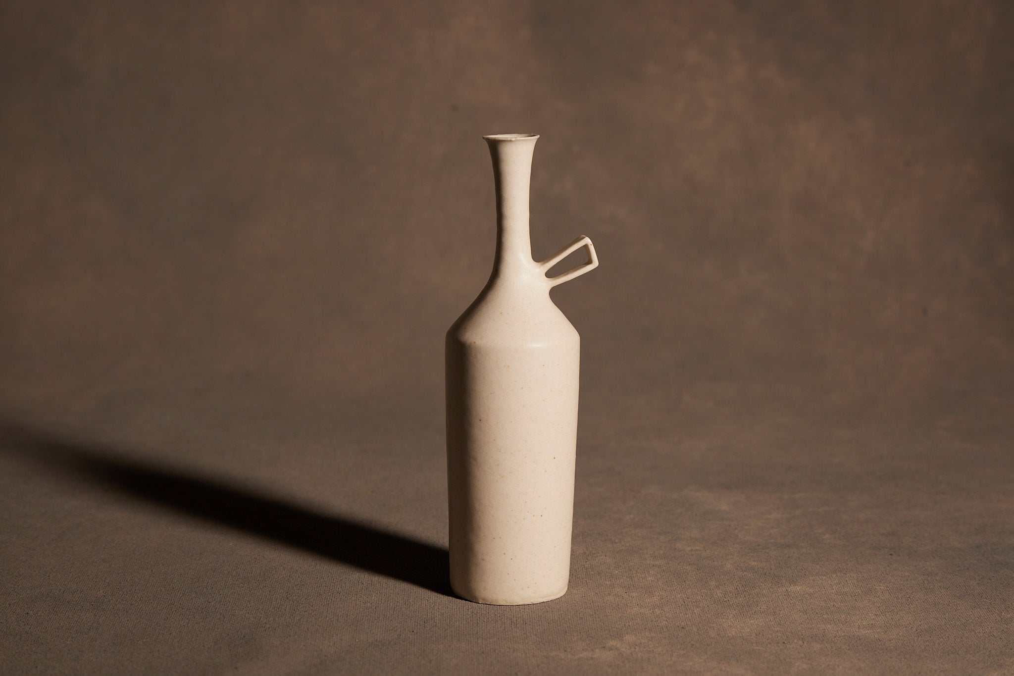 Wada Mamiko Mini Vase