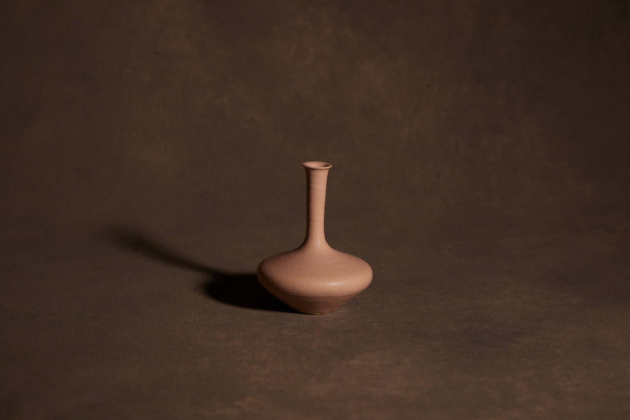 Wada Mamiko Mini Vase