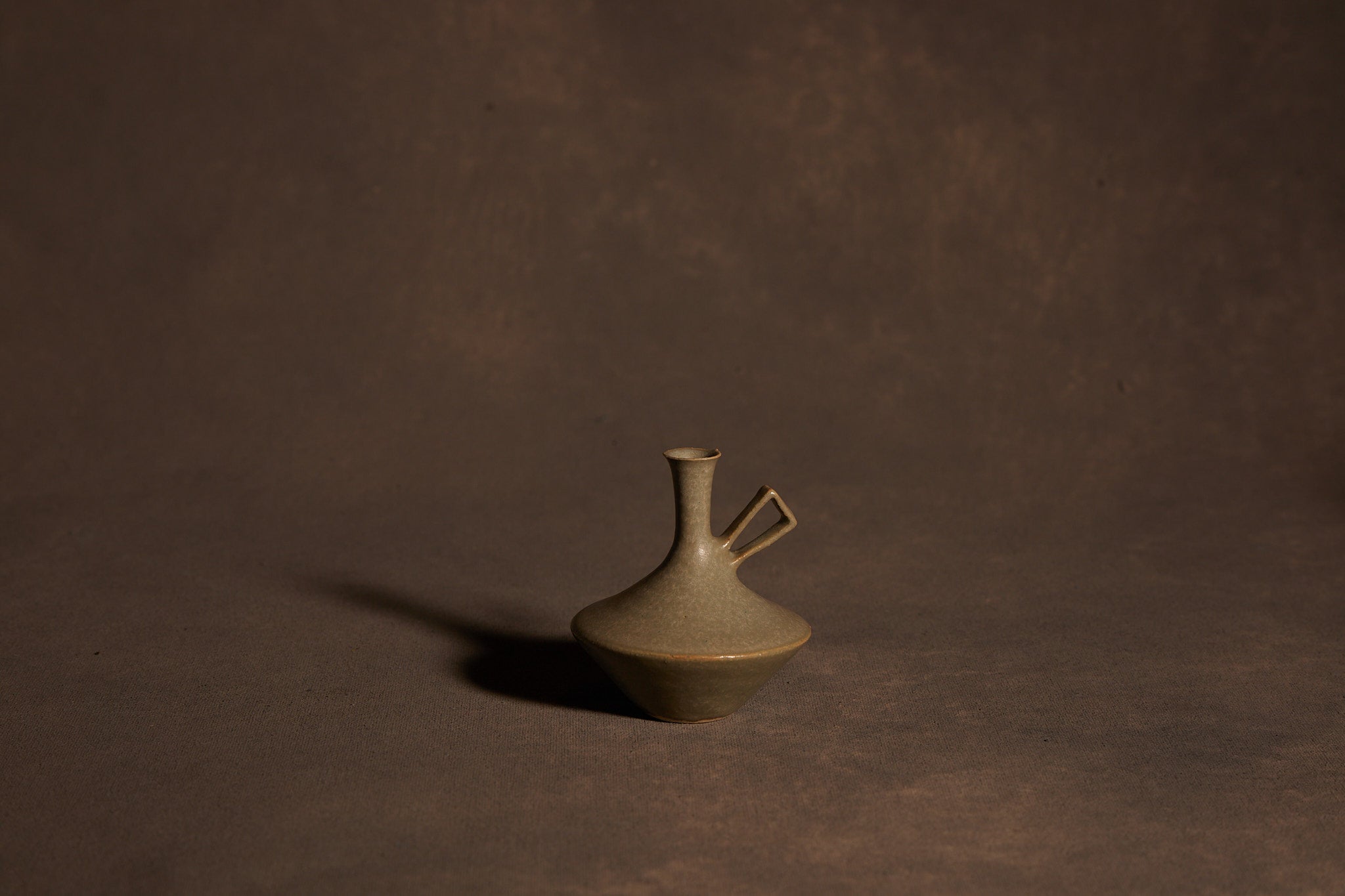 Wada Mamiko Mini Vase 3