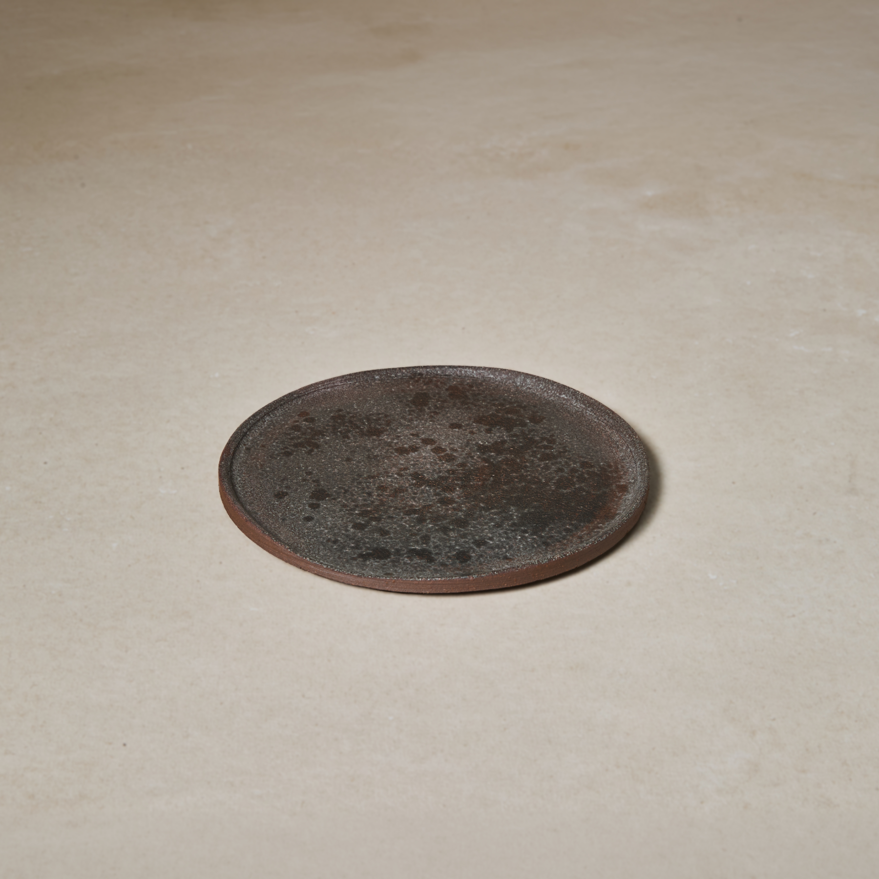 Etsuji Noguchi Flat Plate 7" Black