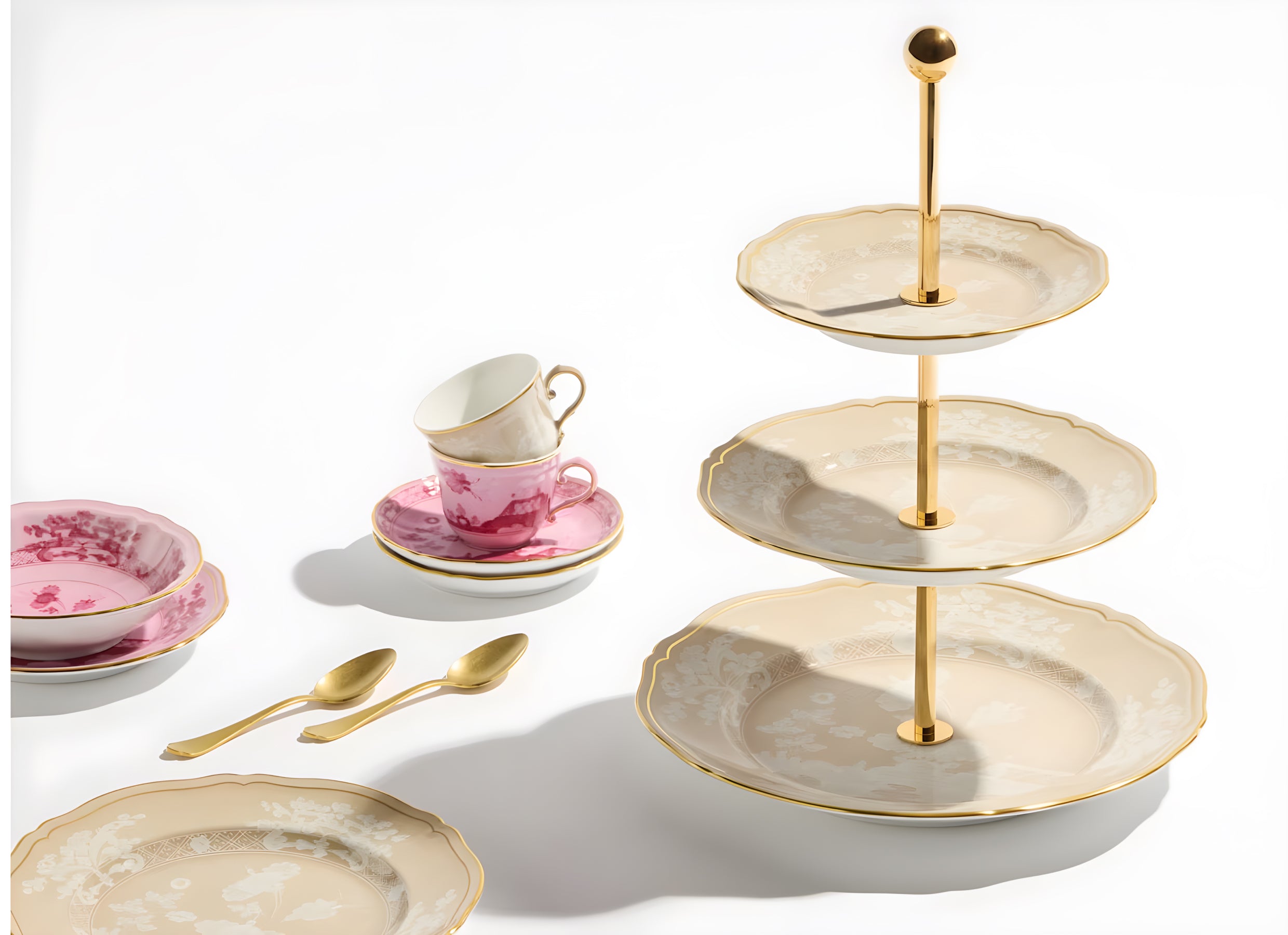 Oriente Italiano Meringa 3-Tier Serving Stand