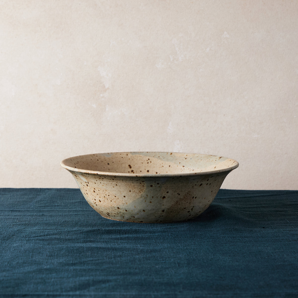 Asamono Shallow Bowl - Speckle 01