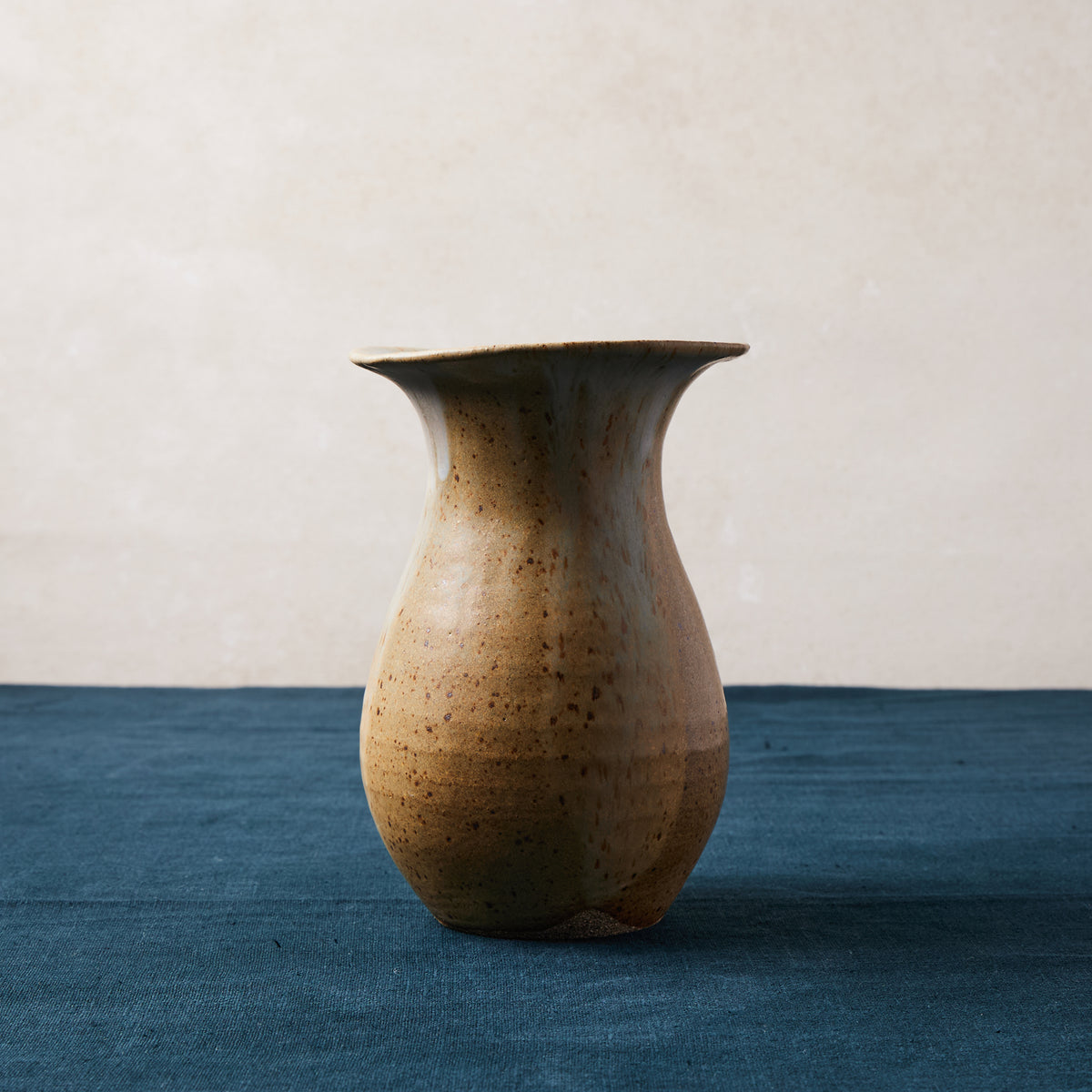 Asamono Vase 26-06