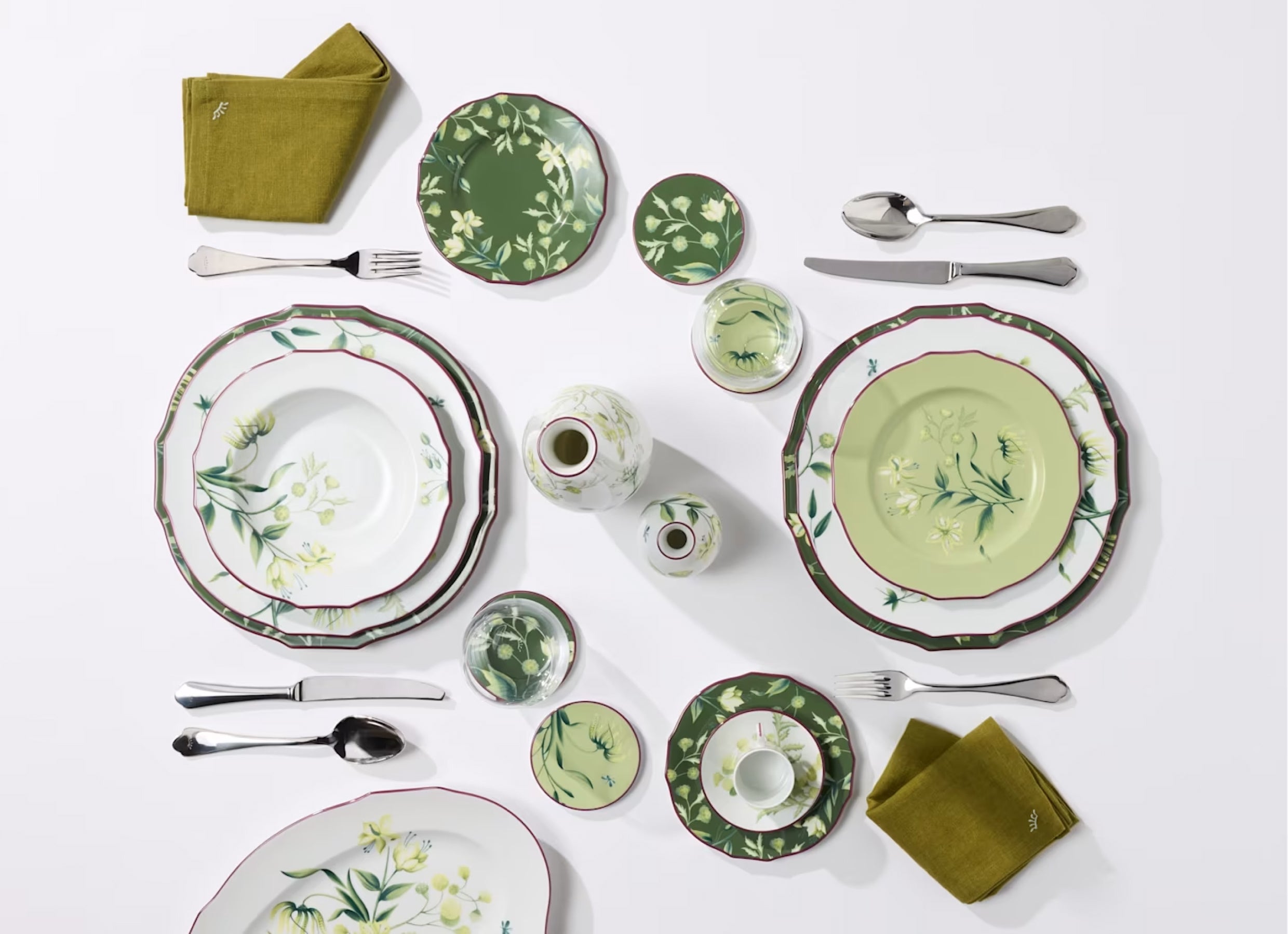 Florenza Bread Plate Acanto