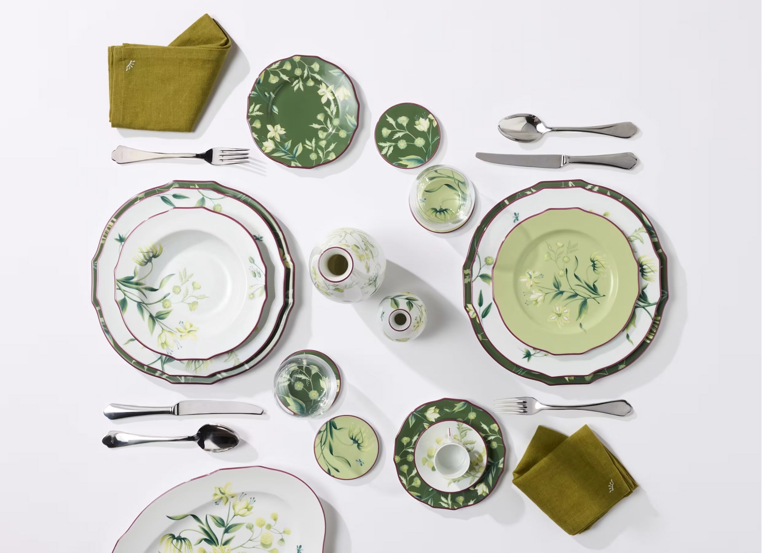Florenza Bread Plate Acanto