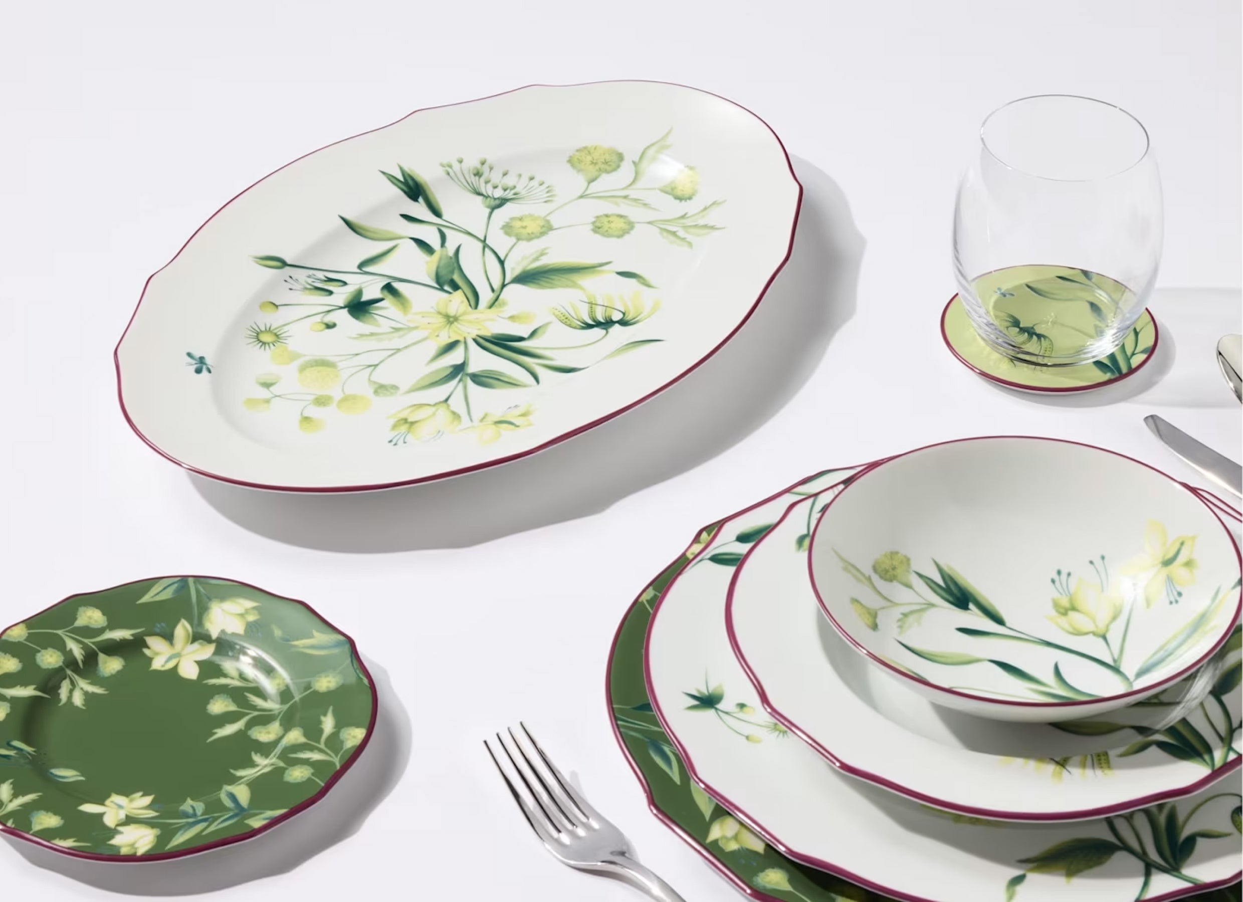 Florenza Bread Plate Acanto