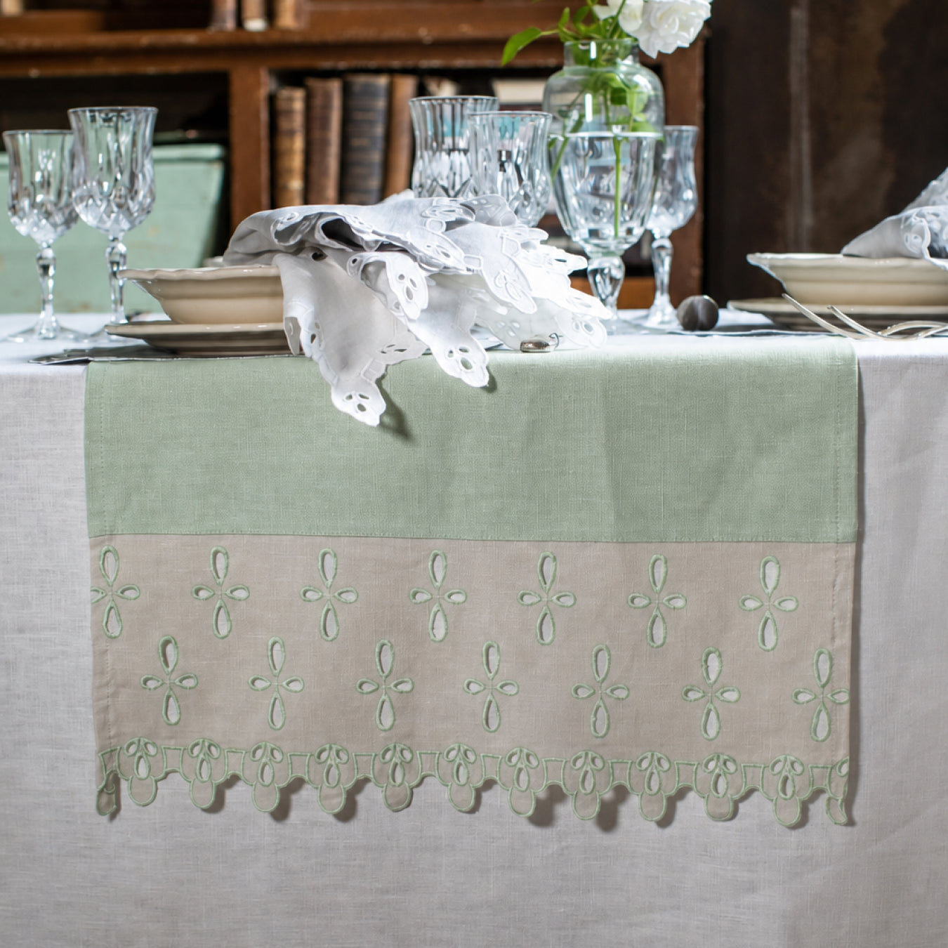 Amalfi Linen Table Runner - Salvia/Sale Marino