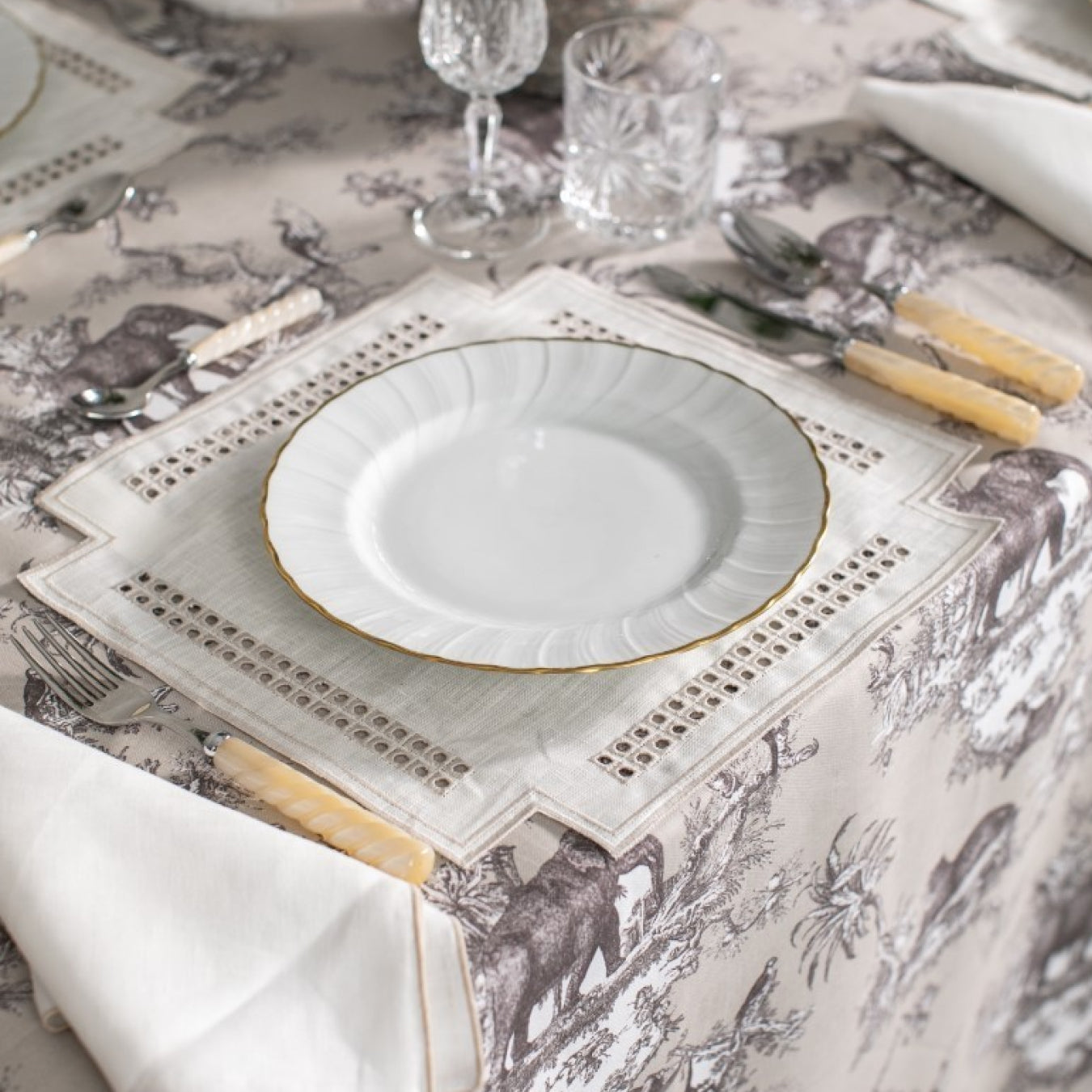 Erica Square Linen Placemat - Avorio/Mastice