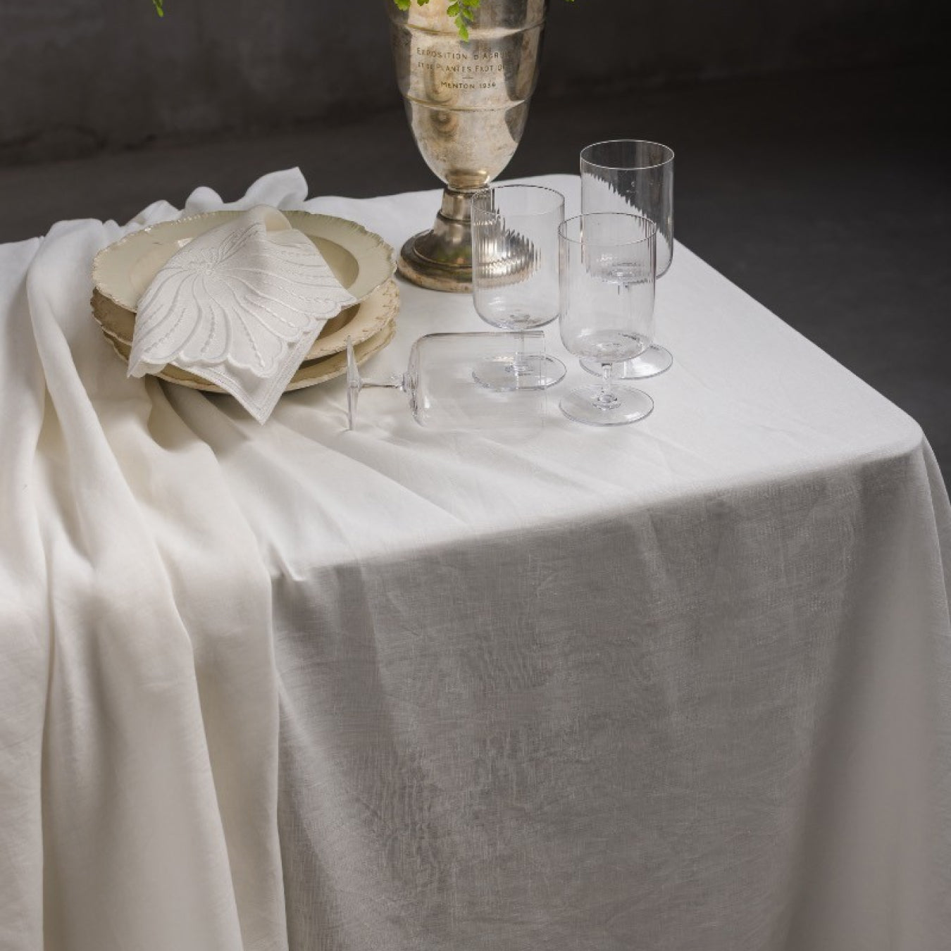 Venaria Linen Tablecloth - Avorio/Avorio