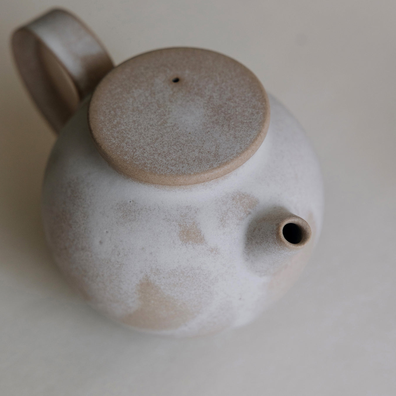 Round Teapot