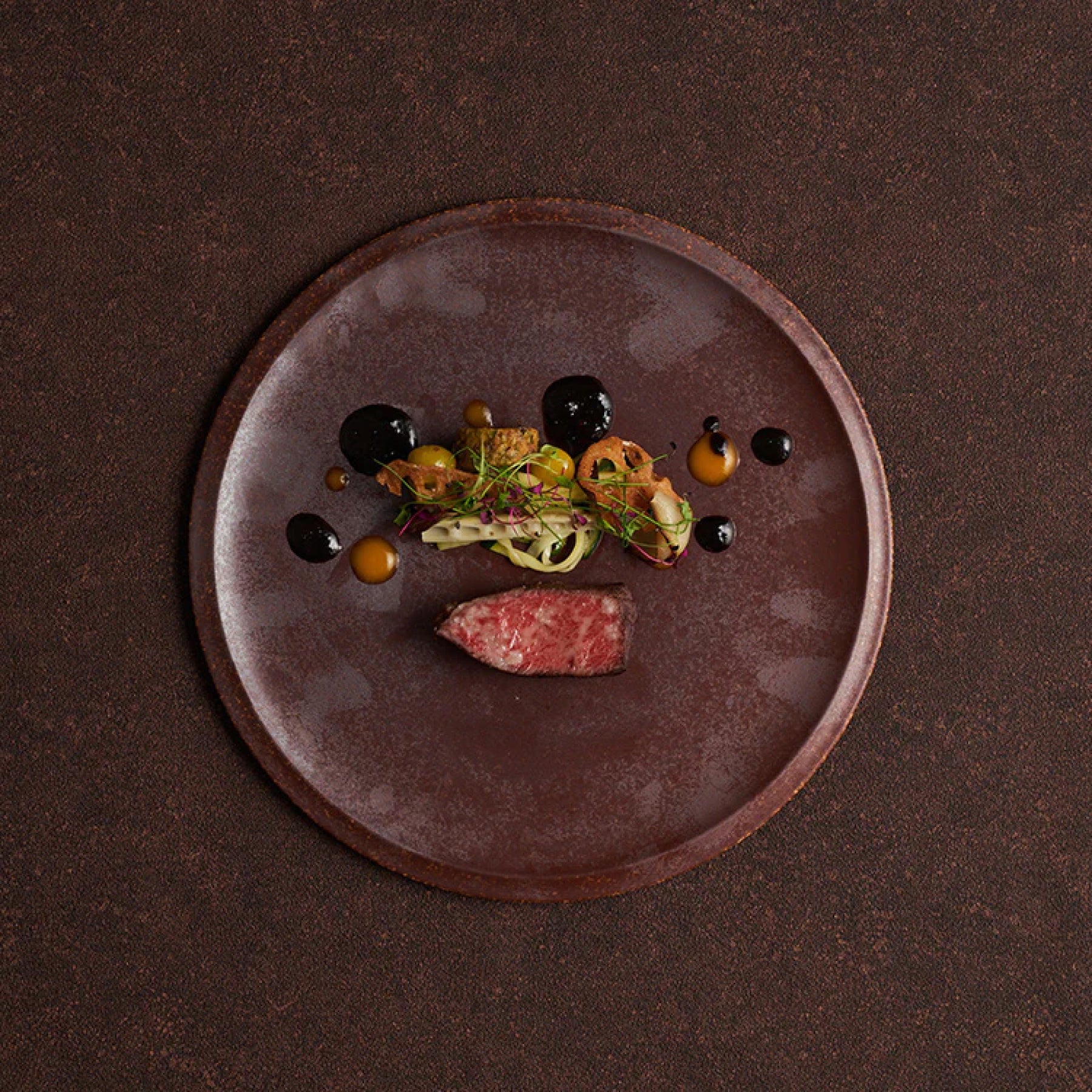 Flat Rim Plate - Iron Rust