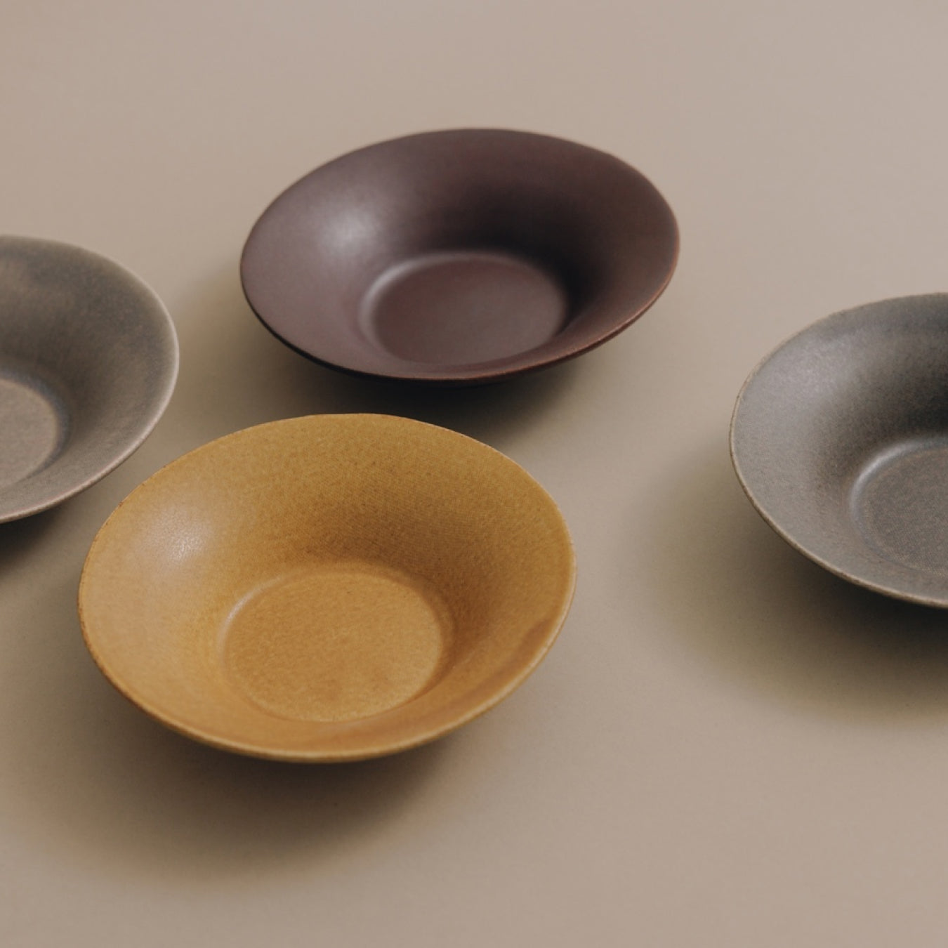 Forma Dish Plate
