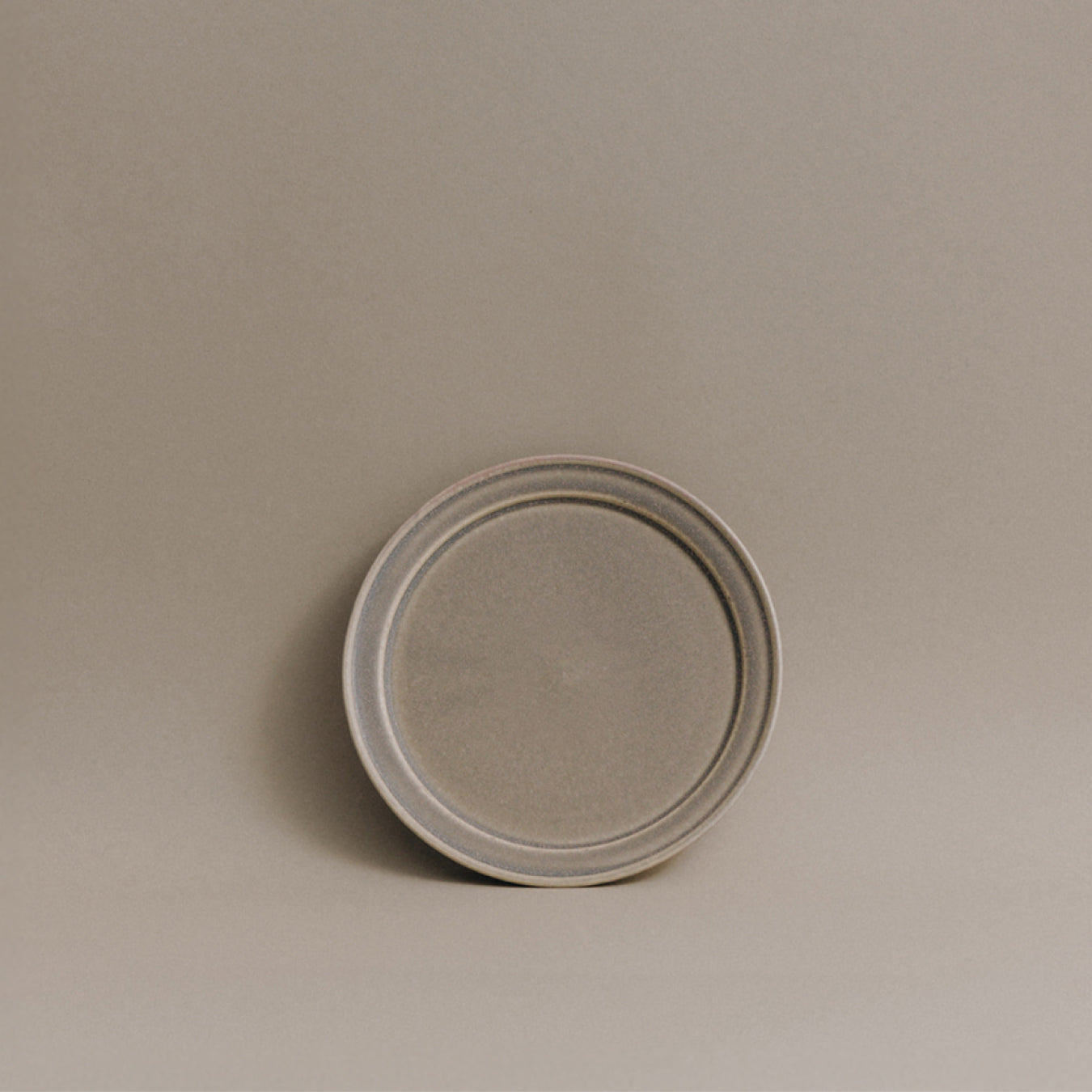 Forma Narrow Rim Plate S