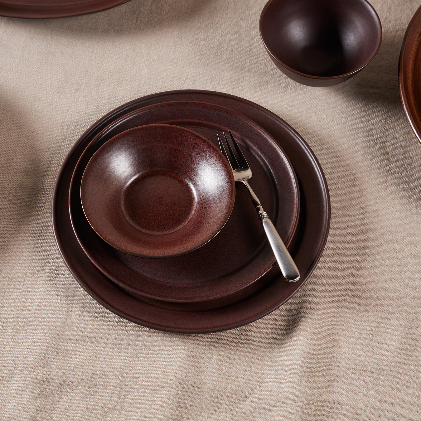 Forma Deep Round Plate L