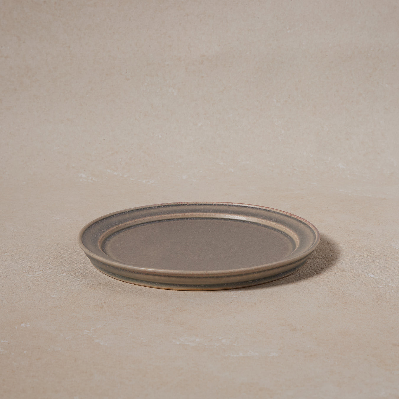 Forma Narrow Rim Plate M