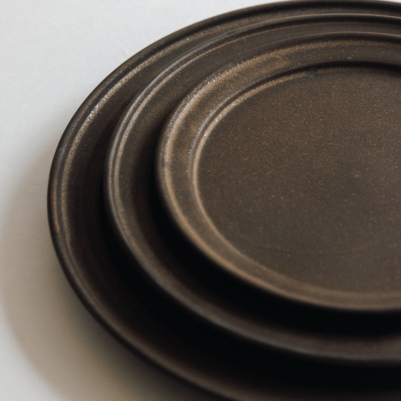 Narrow Rim Plate