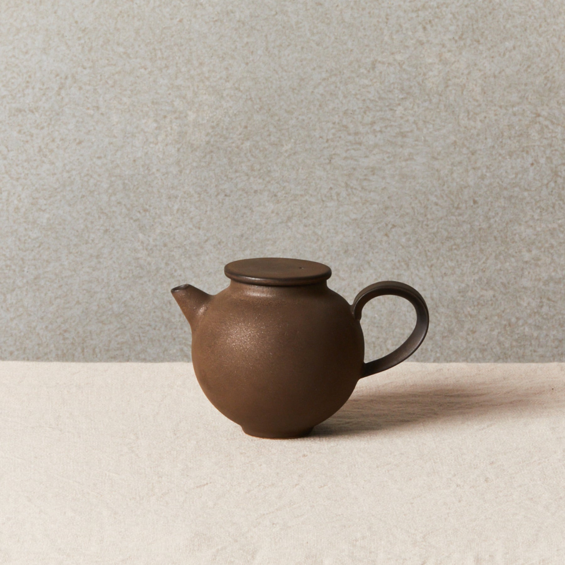 Round Teapot