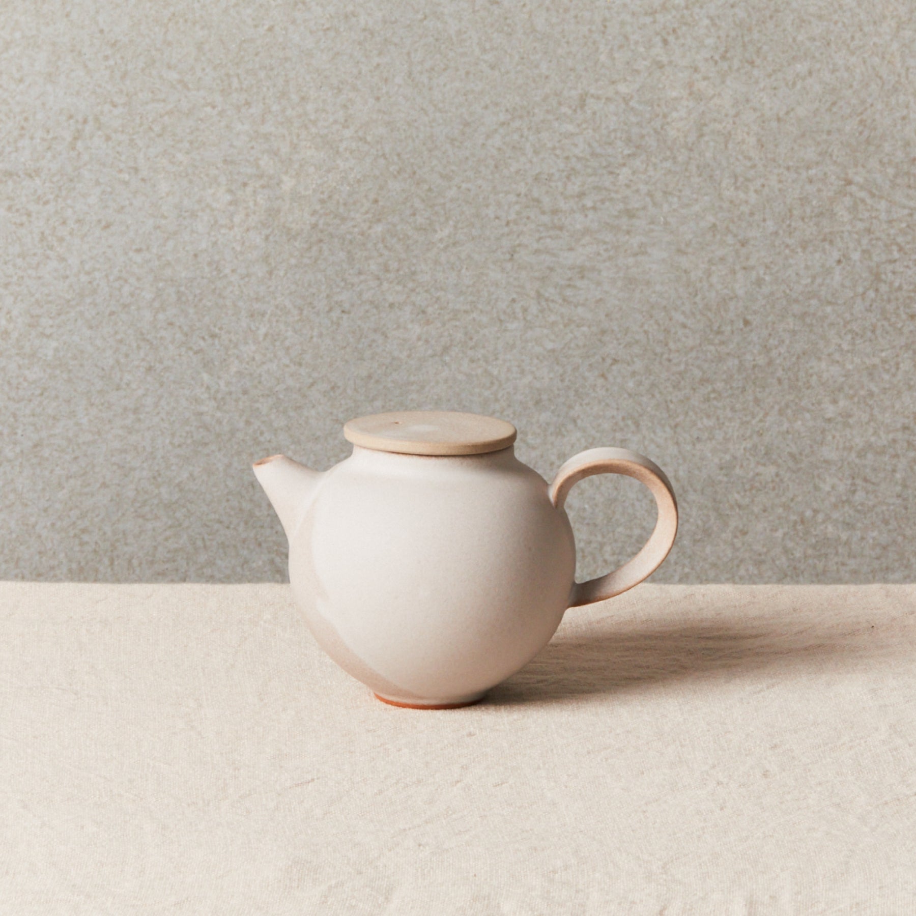 Round Teapot