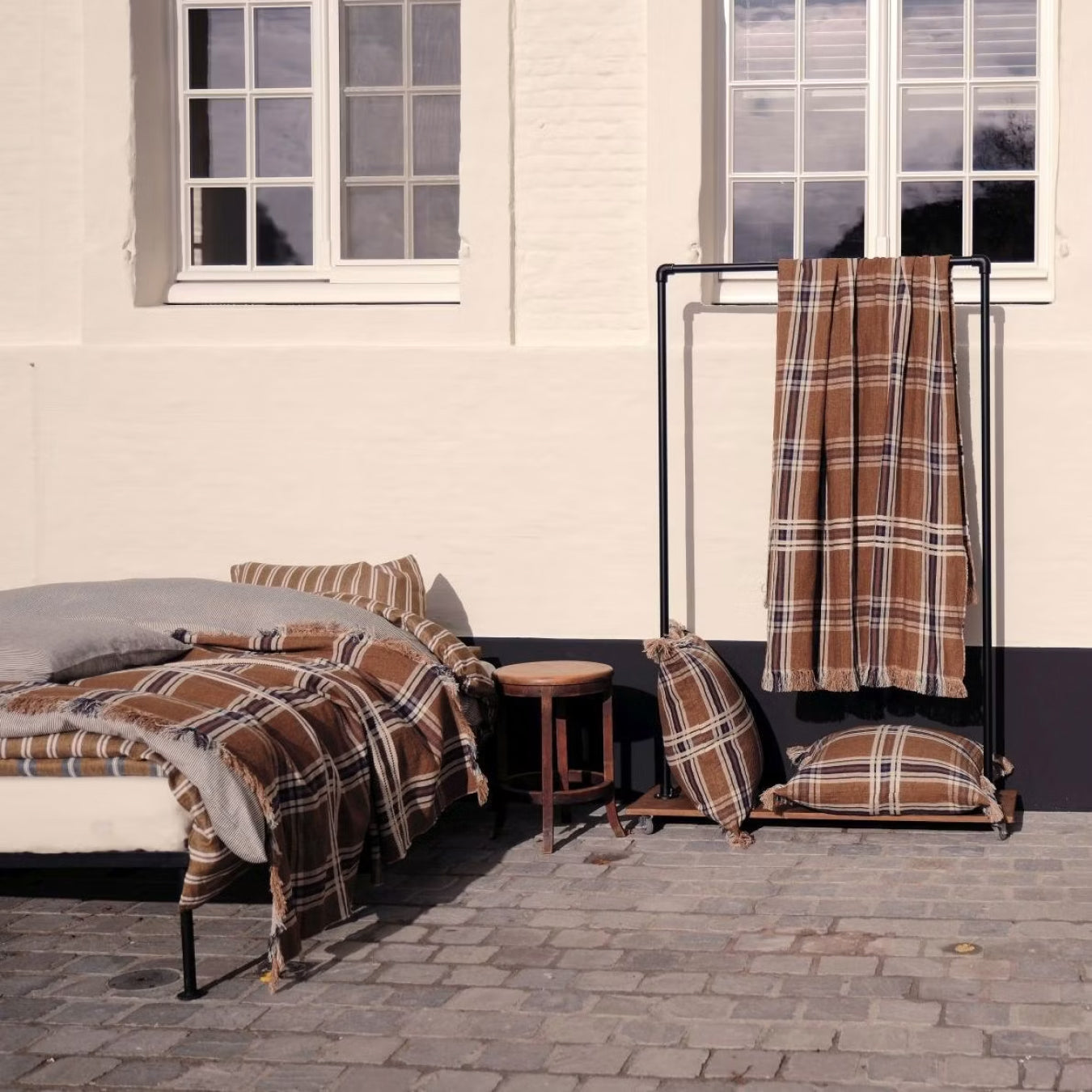 Batsi Table Linen - Check