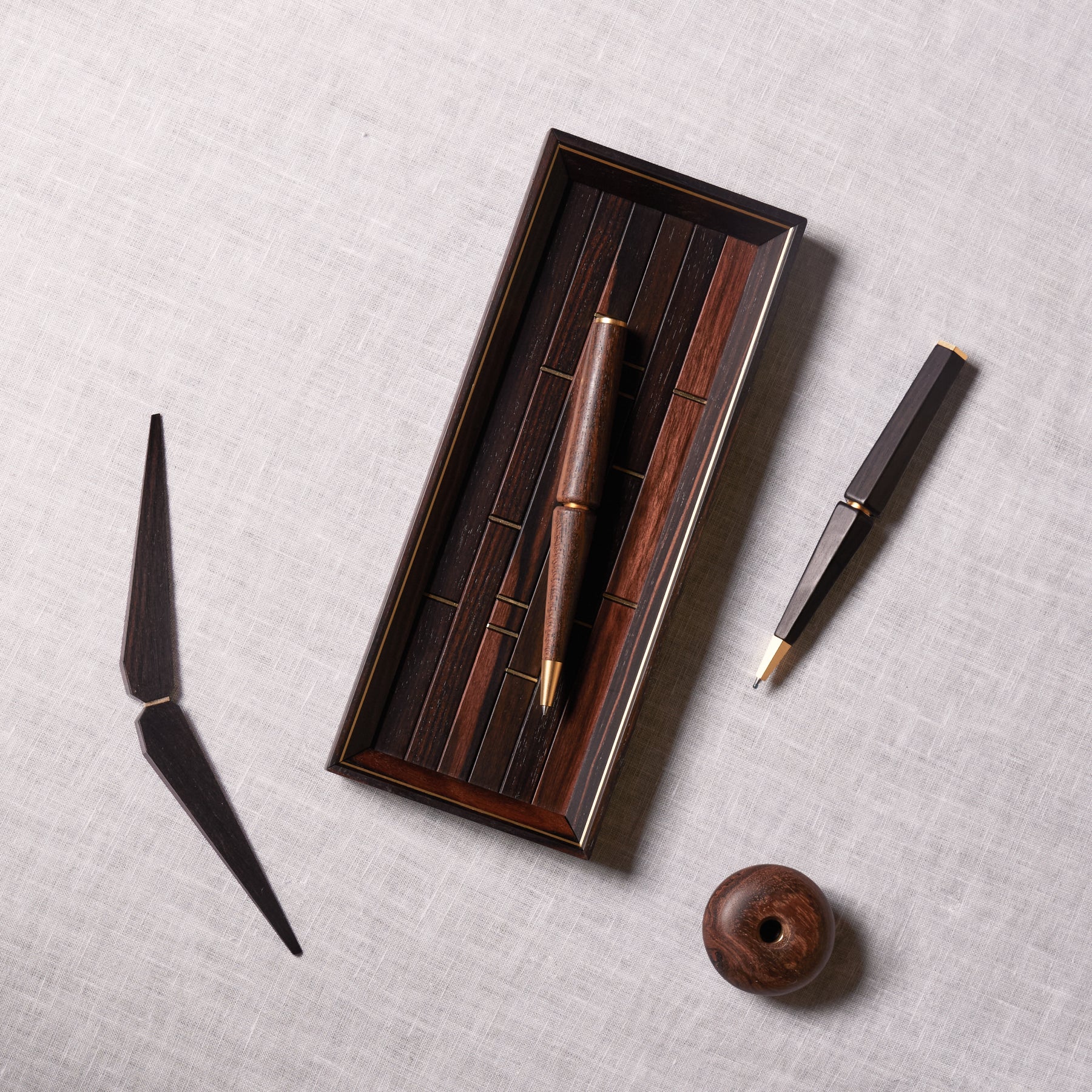 Pen & Pen Holder KOKUTO