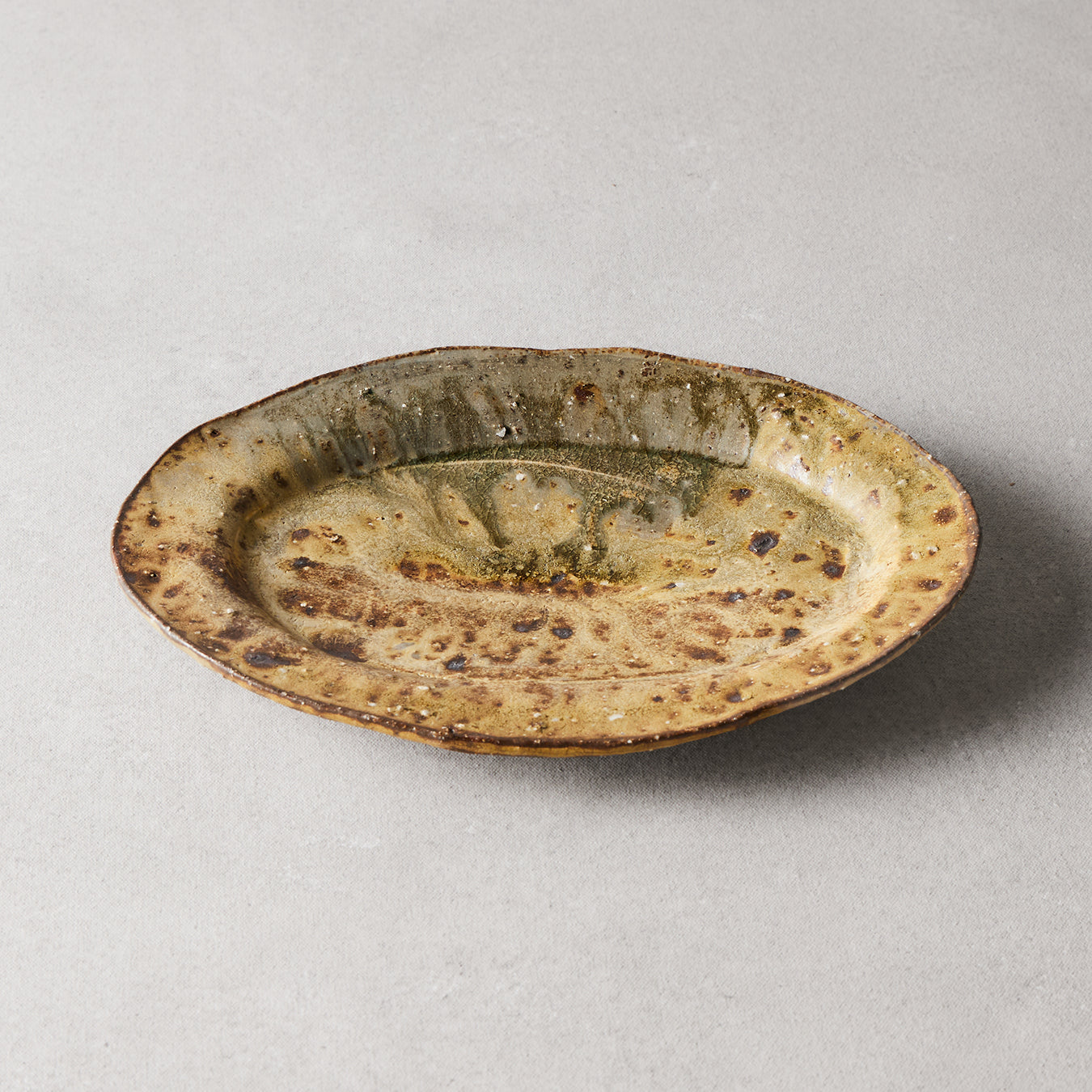 Motoyuki Tonoike Oval Plate 26-12