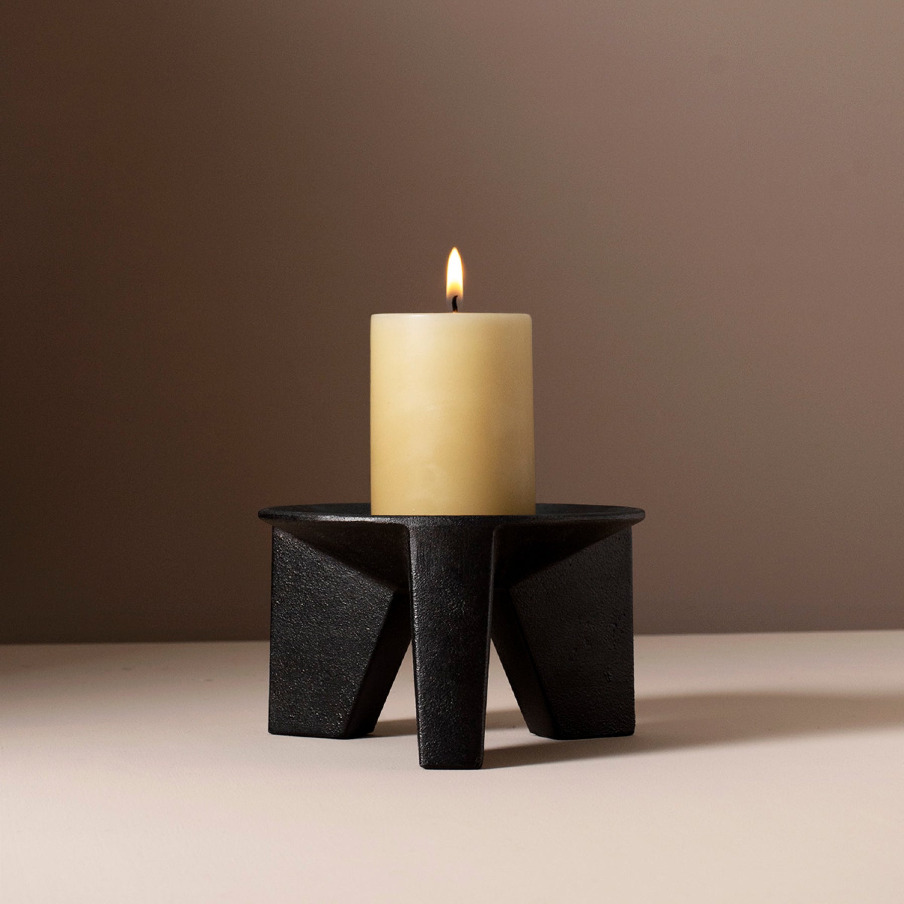 Anker Candle Holder