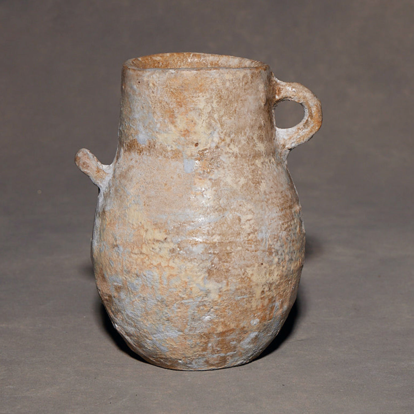 Minako Sakurai Vase 2504