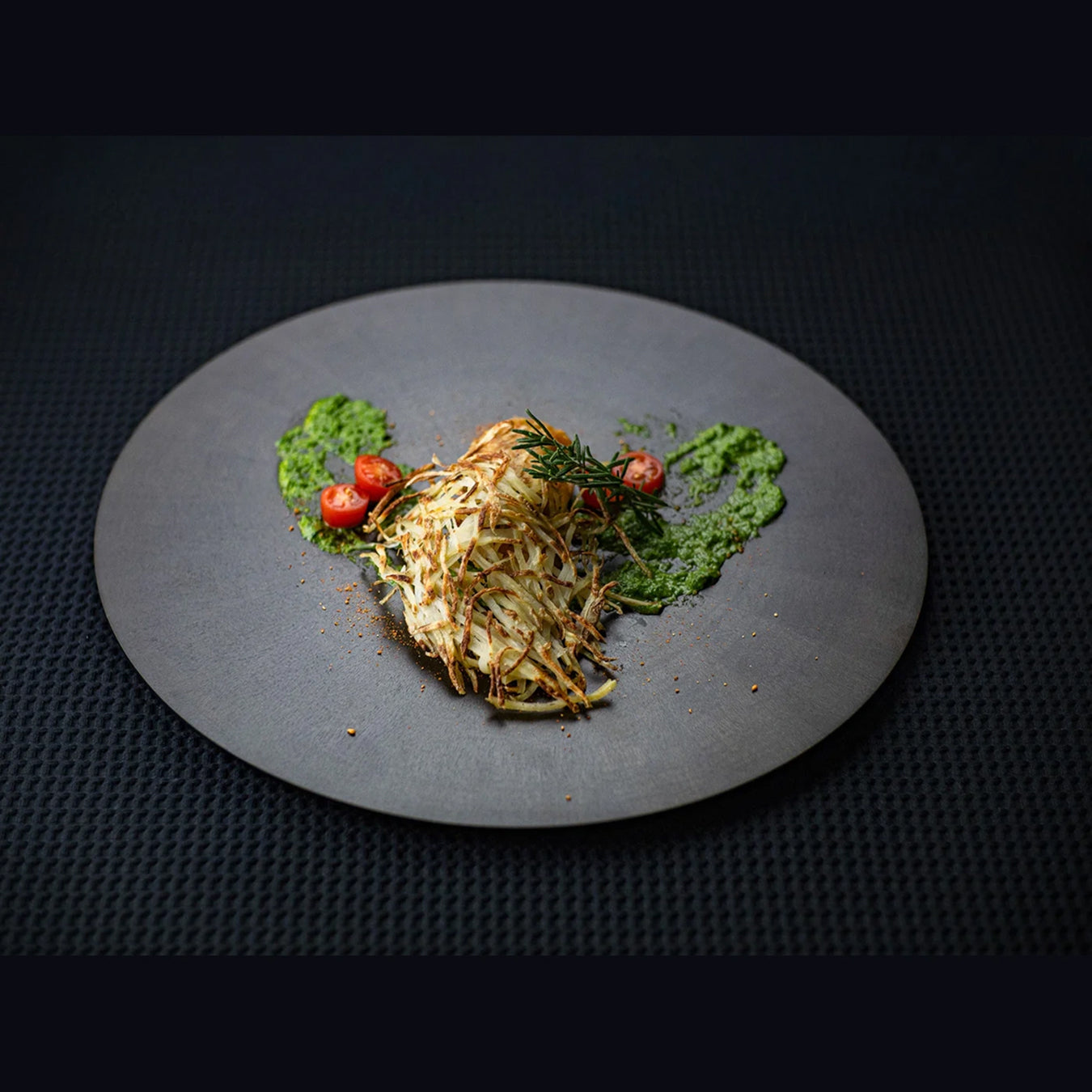 Mori Kougei Rays Round Wood Plate 14" - Sumi-Urushi