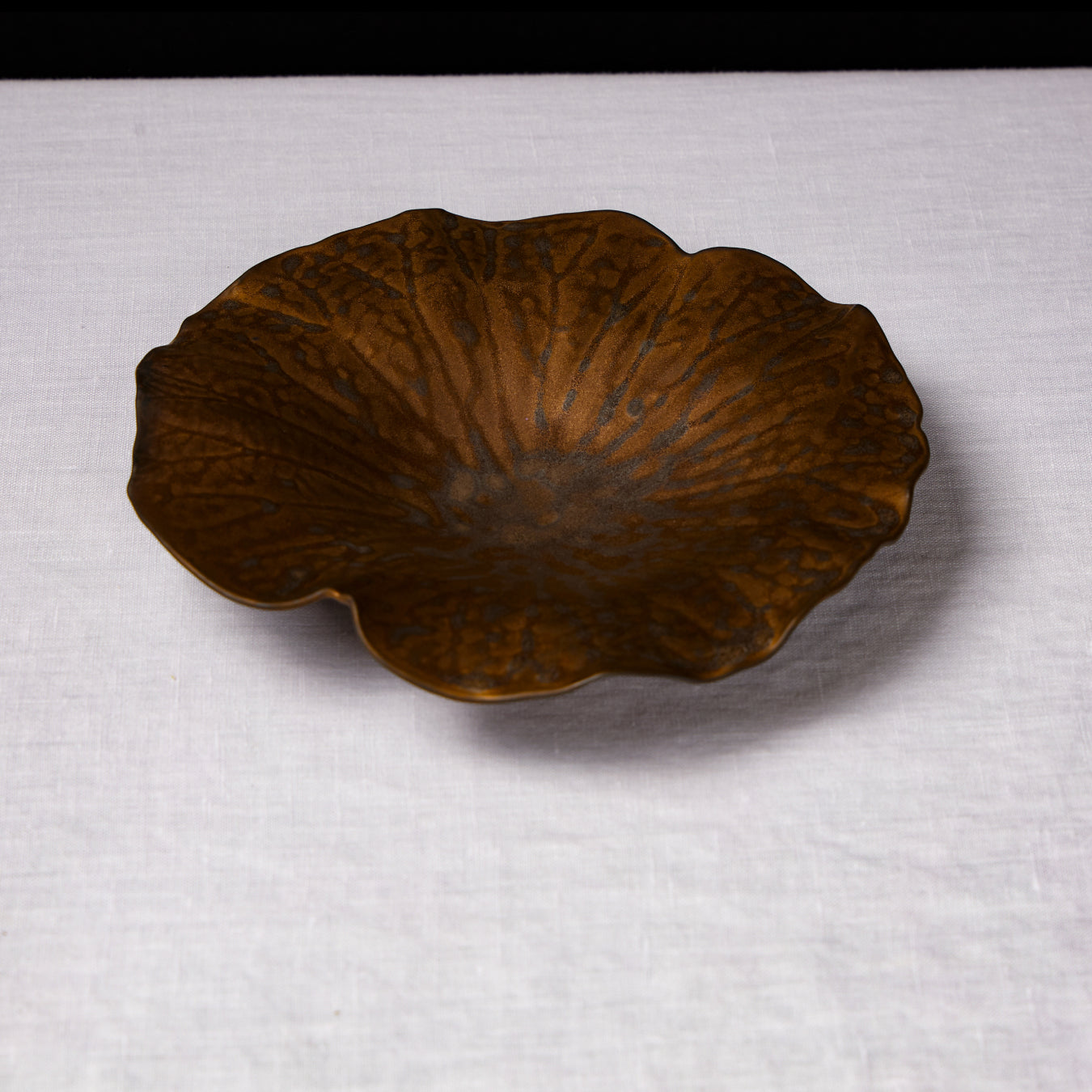 Golden Manganese Lotus Plate(S)