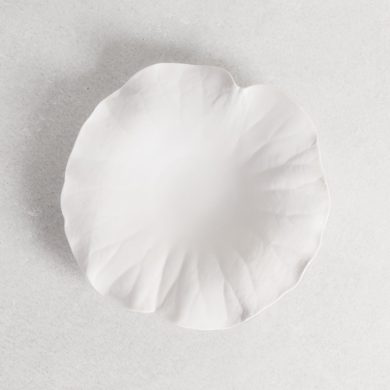 Blasted White Lotus Plate