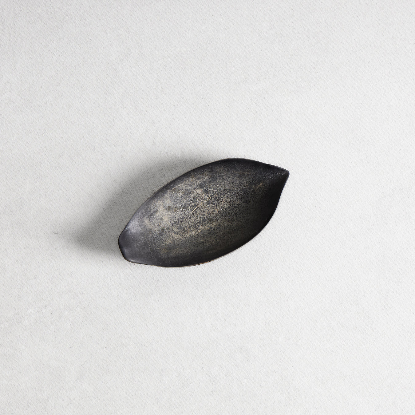 Moon Surface Small Leaf Plate