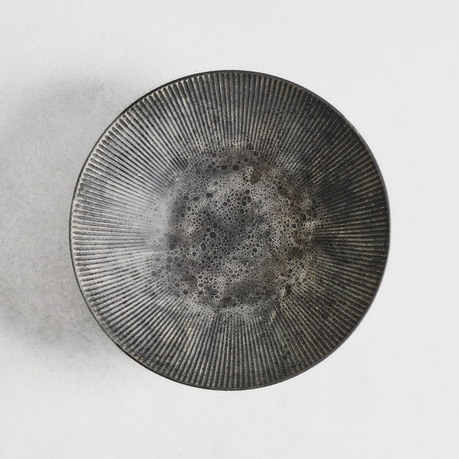 Moon Surface Shinogi Serving Bowl 10"