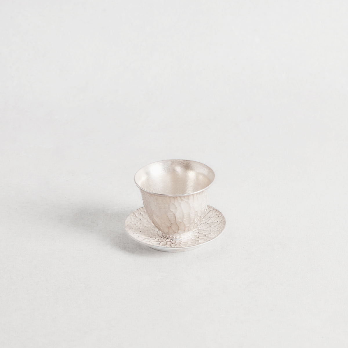 Silver Tsuchime Fuchisori Hobin and Tea Cup