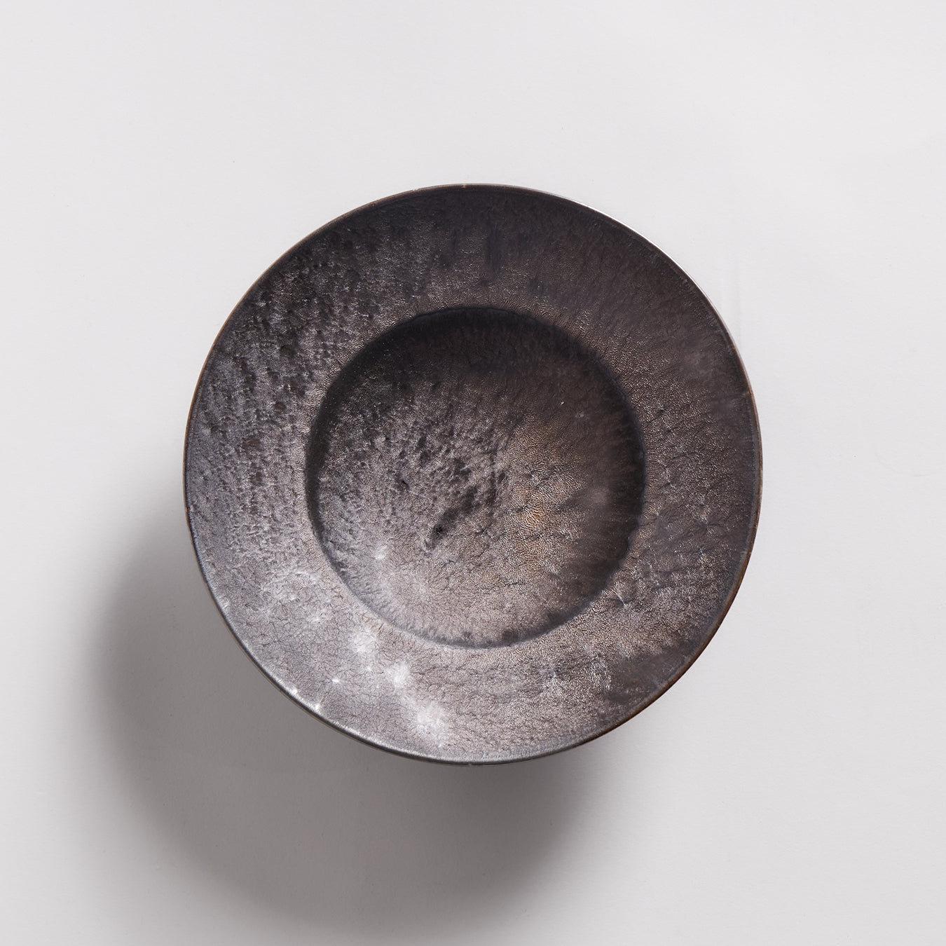 Obsidian Hat Plate 8"