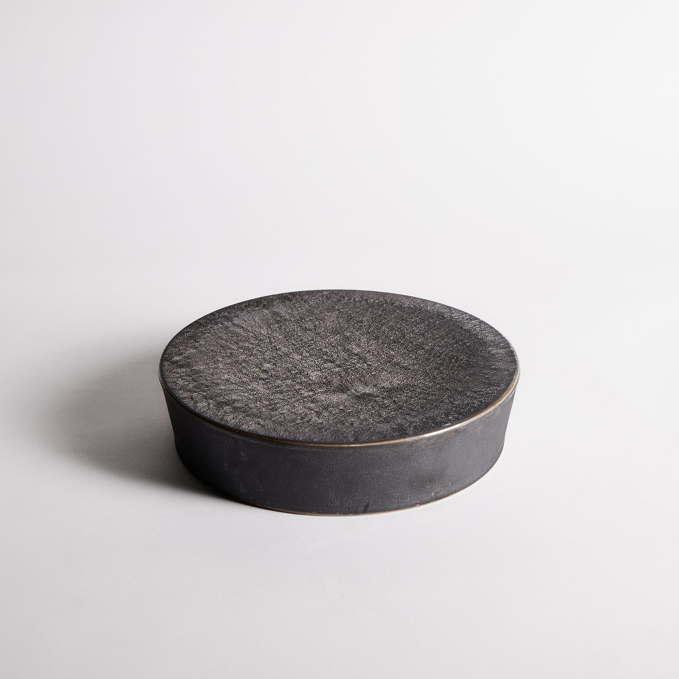 Obsidian Stage Plate 7"