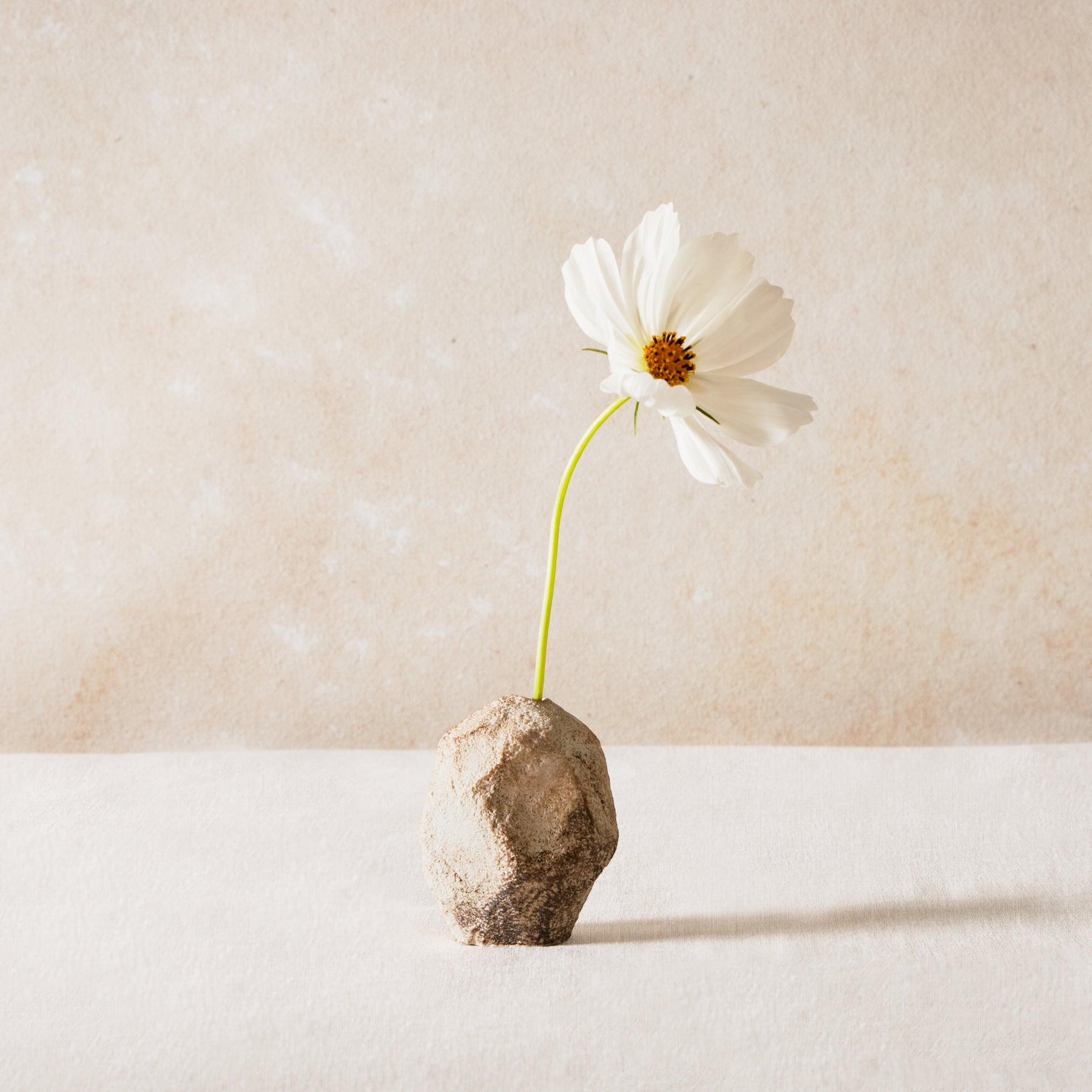 Sayaka Wakaiki Bud Vase 26