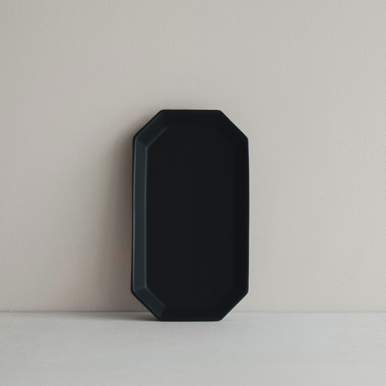 Wide Octagon Plate