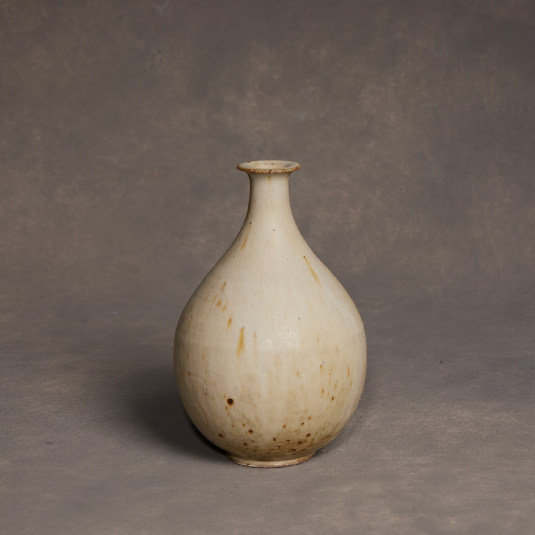 Yosuke Ono Vase 2025 #17
