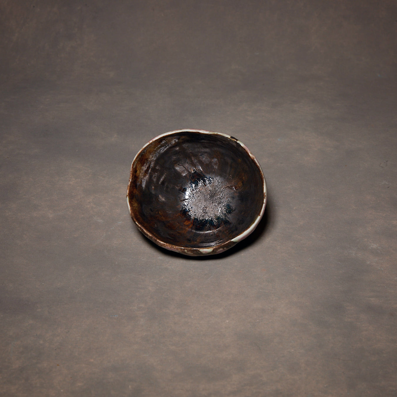 Yuko Ikeda Bronze Matcha Bowl 01
