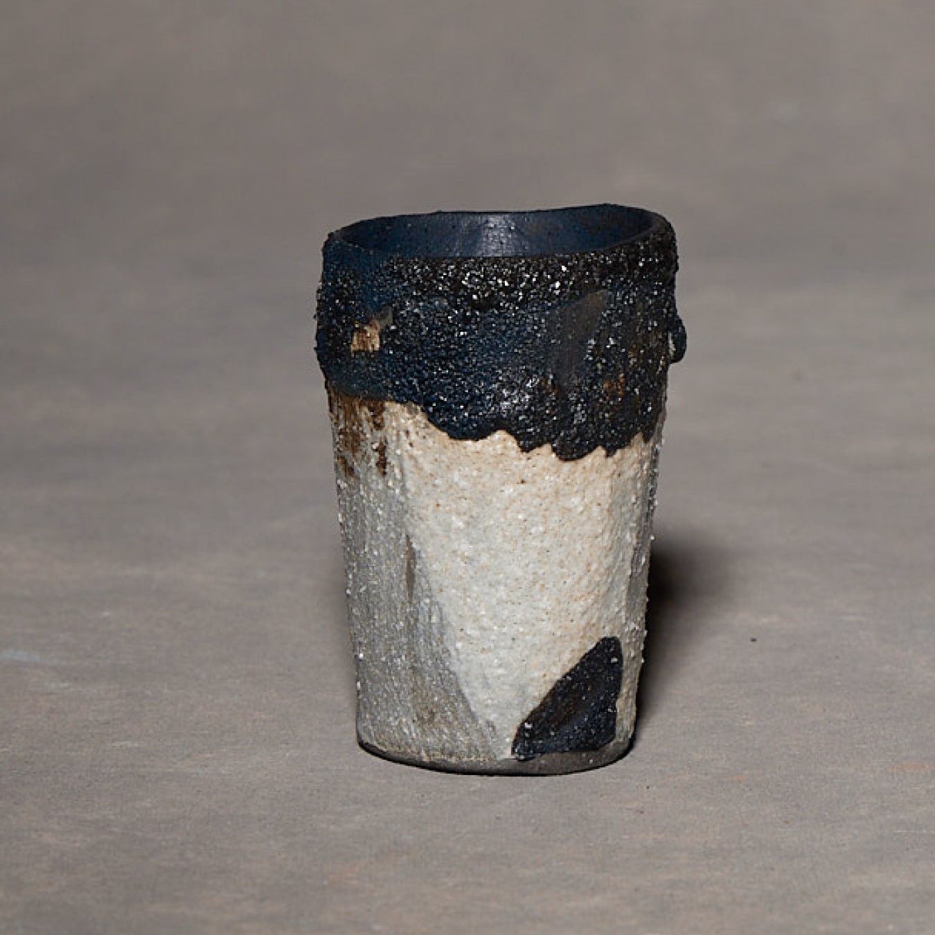 Yuko Ikeda Black & White Small Cup 01
