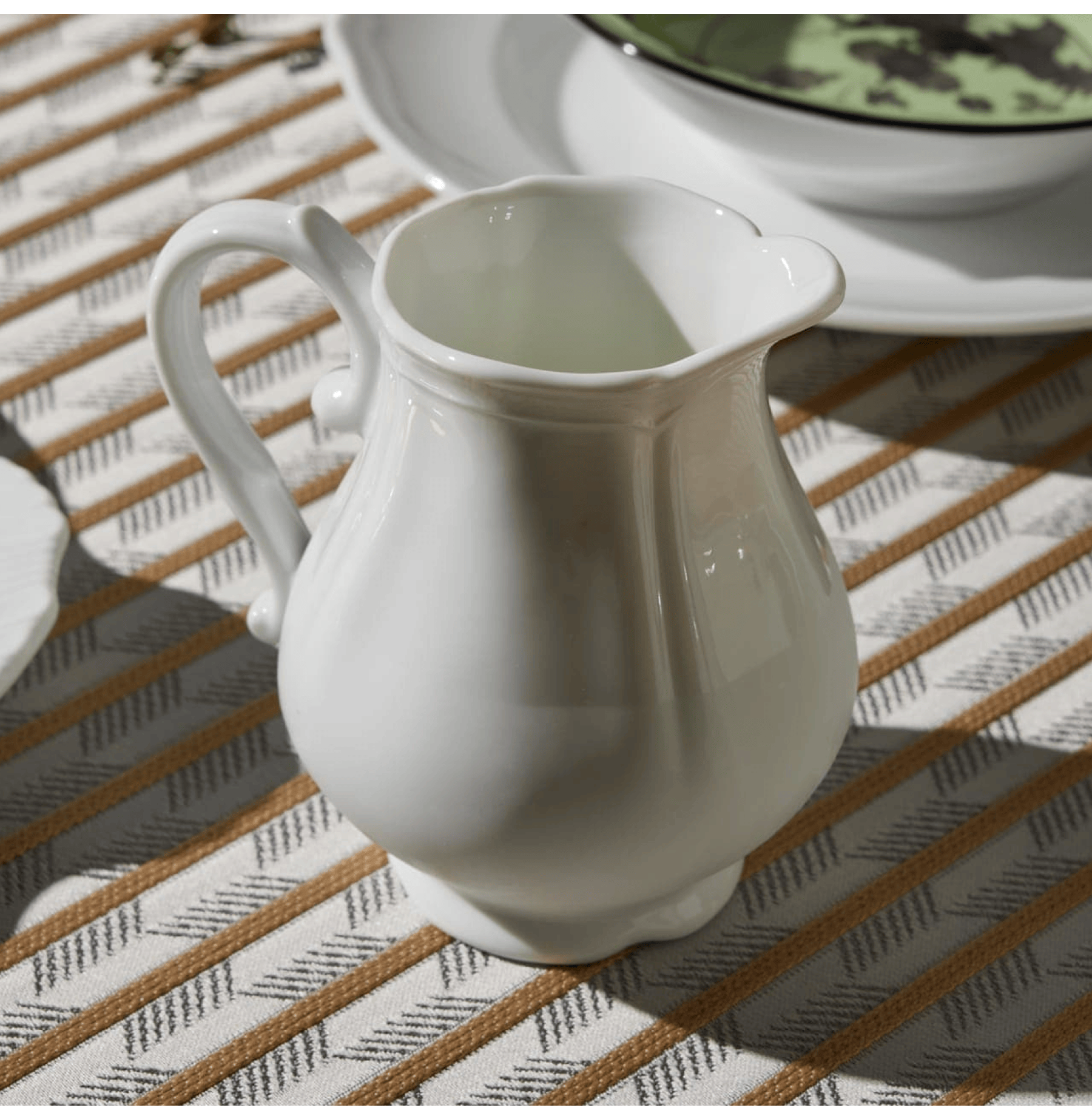 Antico Doccia Dinnerware Collection