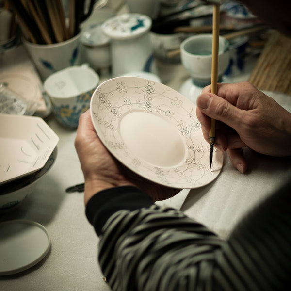 Porcelain Painting Workshop with Hataman Touen