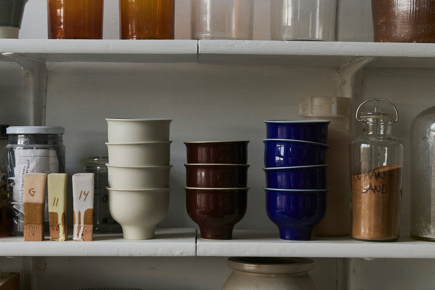 MANZ Contour Collection