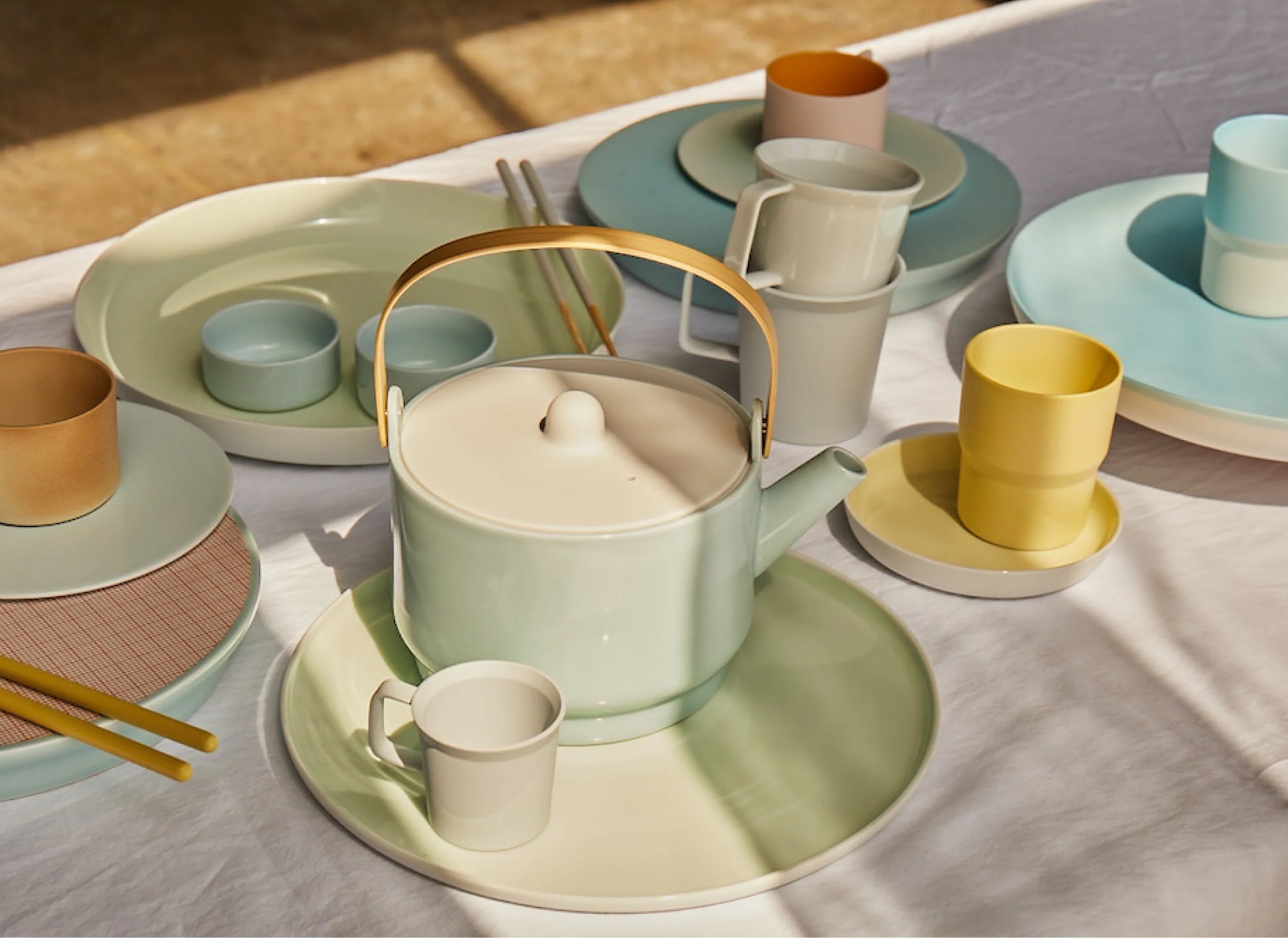 S&B COLOUR PORCELAIN COLLETION