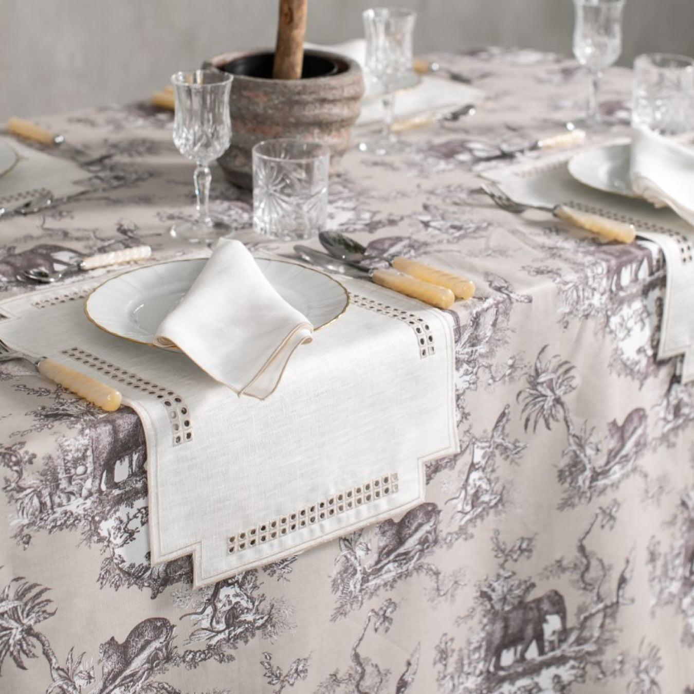 Erica Rectangular Linen Placemat - Avorio/Mastice