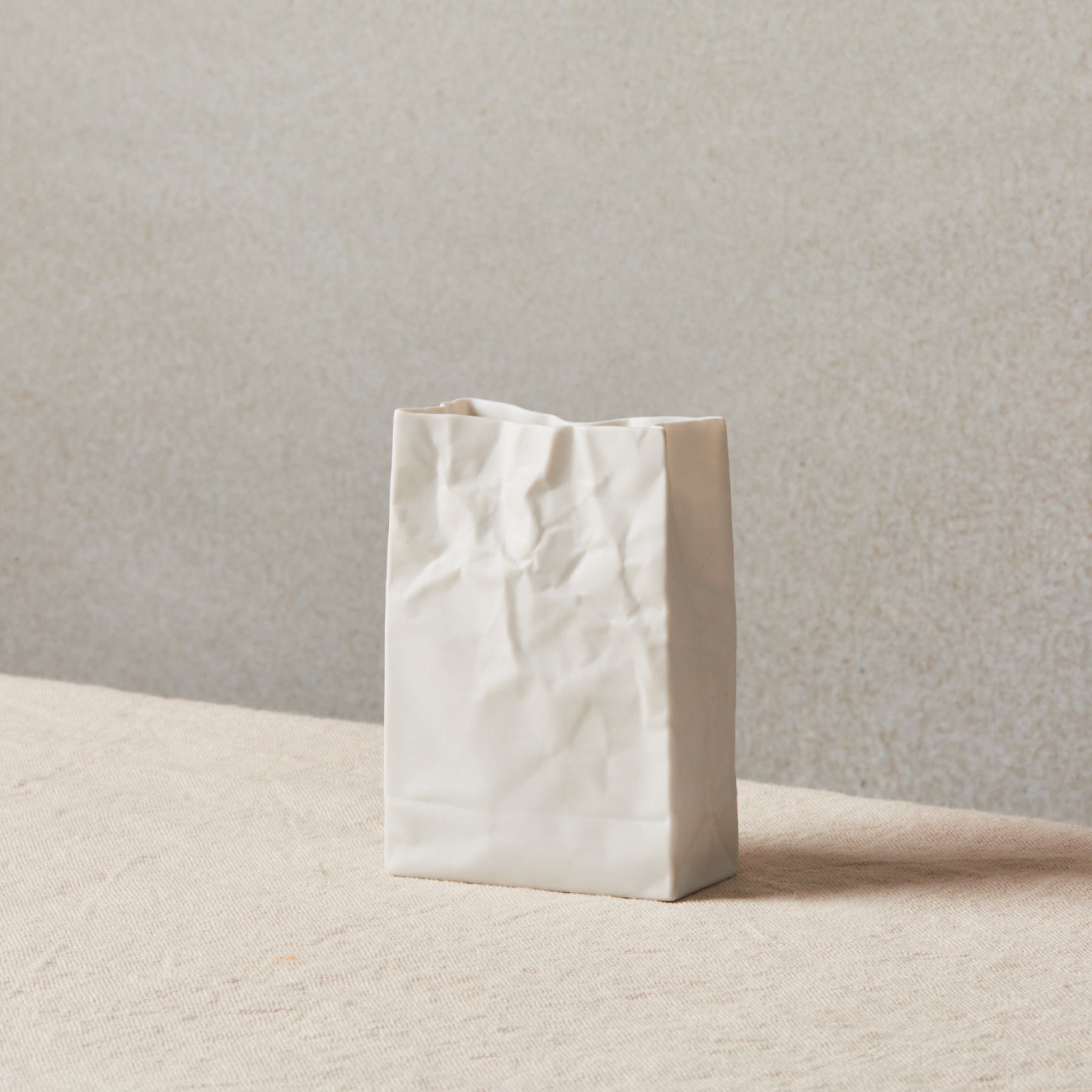 Crinkle Paper Bag Vase M