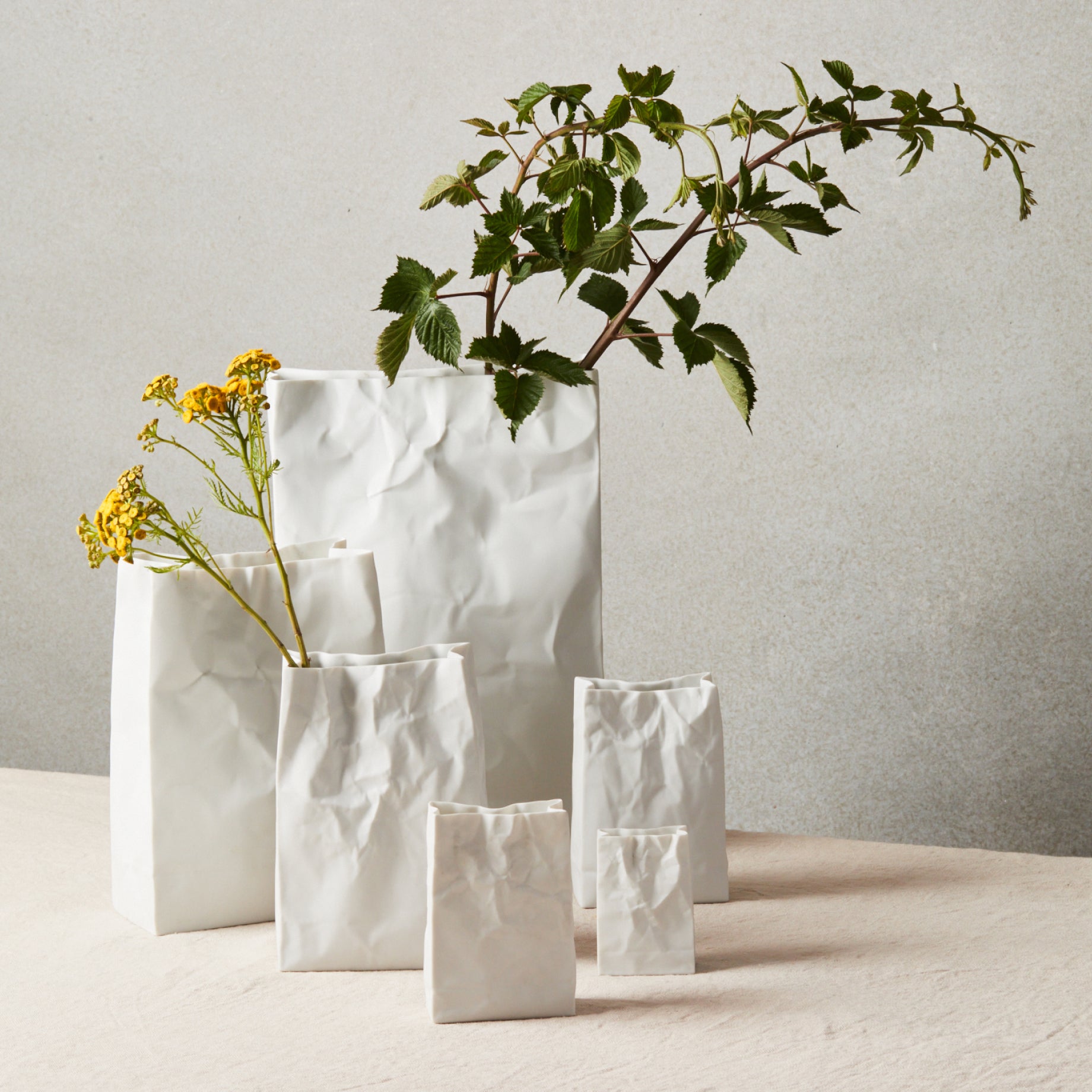 Crinkle Paper Bag Vase S | Makoto Komatsu | Ceramic Vase