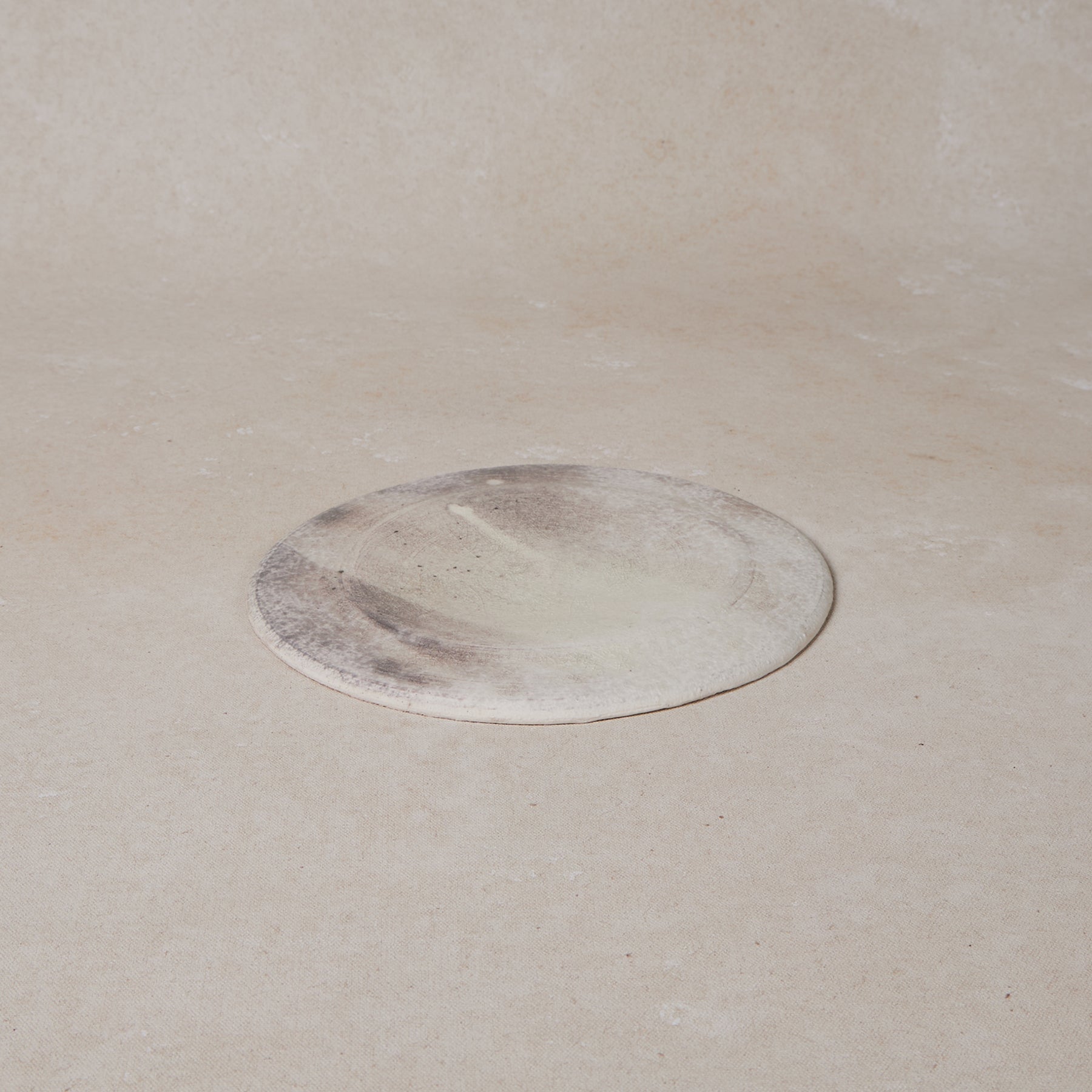 Etsuji Noguchi Reversible Round Plate 8" 2026