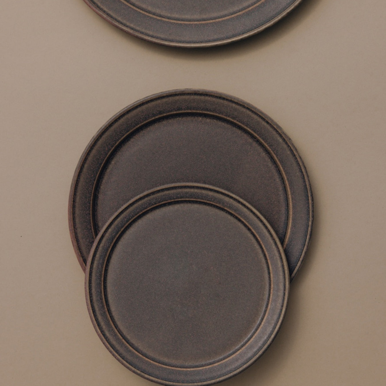 Forma Narrow Rim Plate L